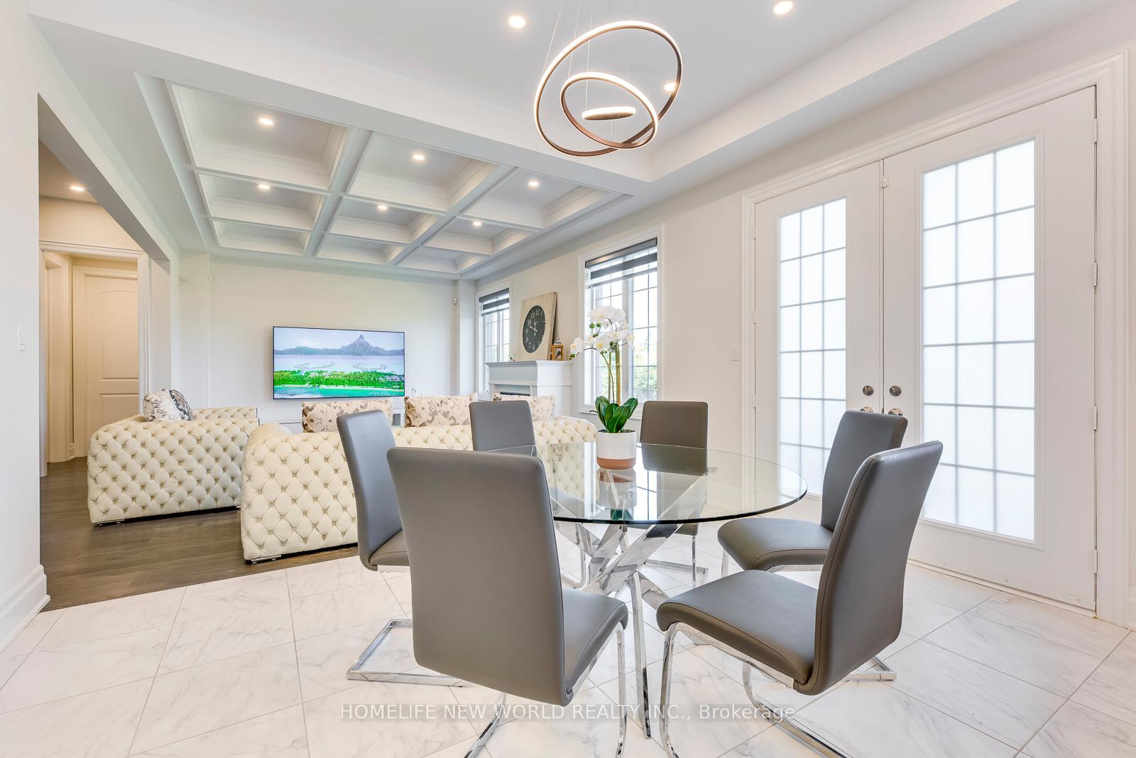 Photo 10 of 349 Torrey Pines Road, Vaughan, Kleinburg — HOMEH