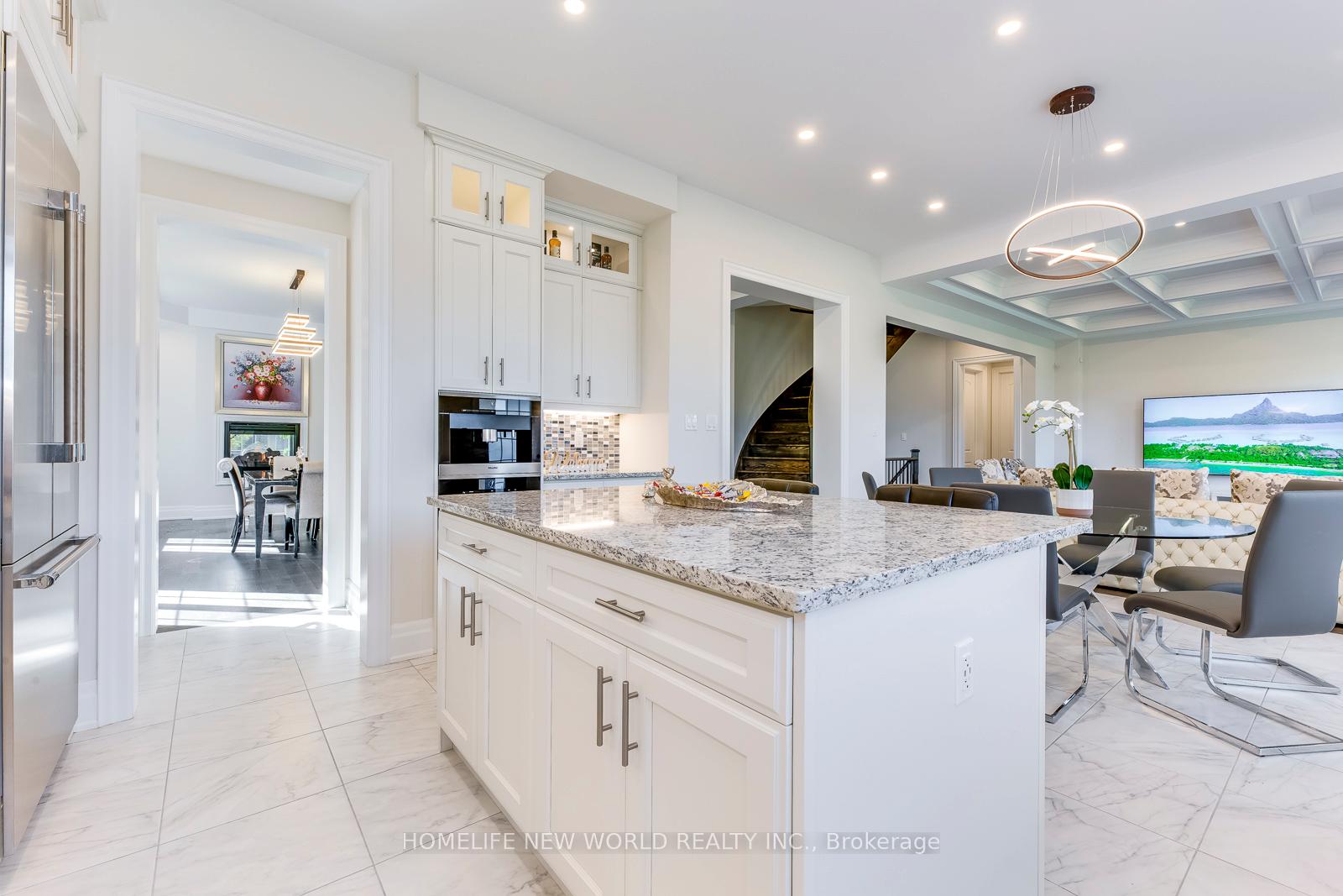 Photo 13 of 349 Torrey Pines Road, Vaughan, Kleinburg — HOMEH