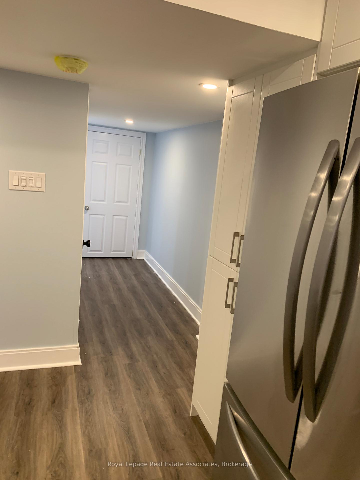 Photo 14 of Unit (Lower), 114 Sail Crescent, Vaughan, Vellore Village — HOMEH