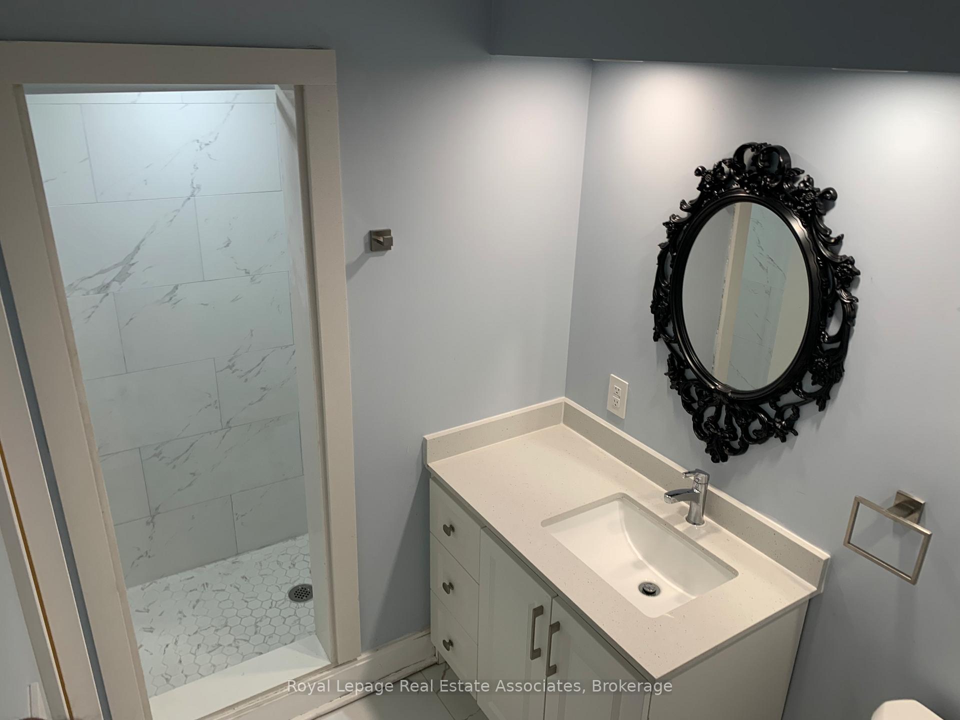 Photo 16 of Unit (Lower), 114 Sail Crescent, Vaughan, Vellore Village — HOMEH
