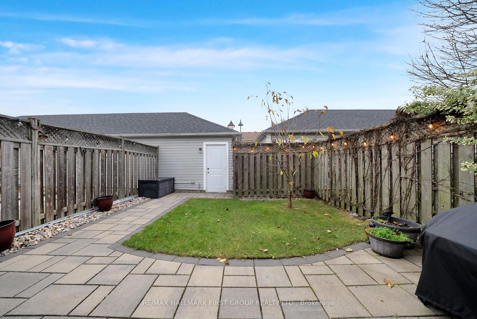 Photo 26 of 136 Warwick Avenue, Ajax, South East — HOMEH