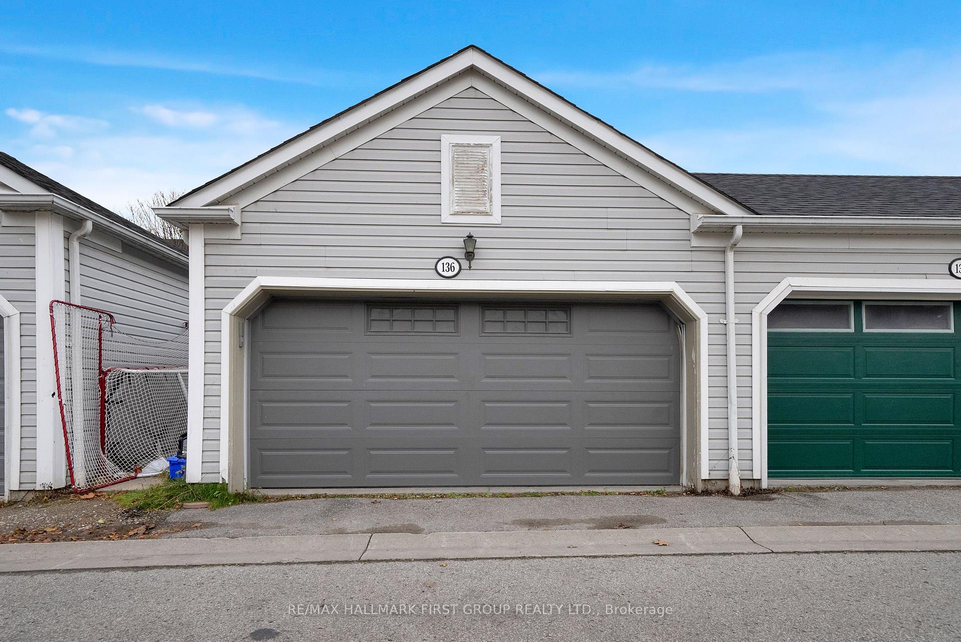 Photo 33 of 136 Warwick Avenue, Ajax, South East — HOMEH