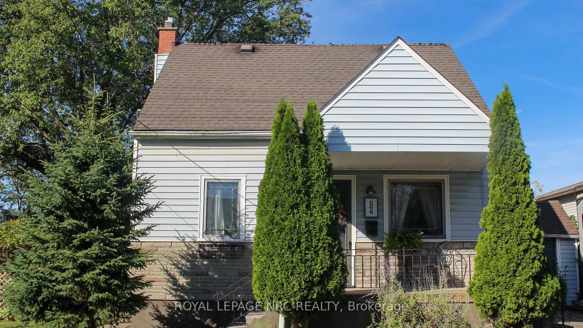 Front of 506 Southworth Street S