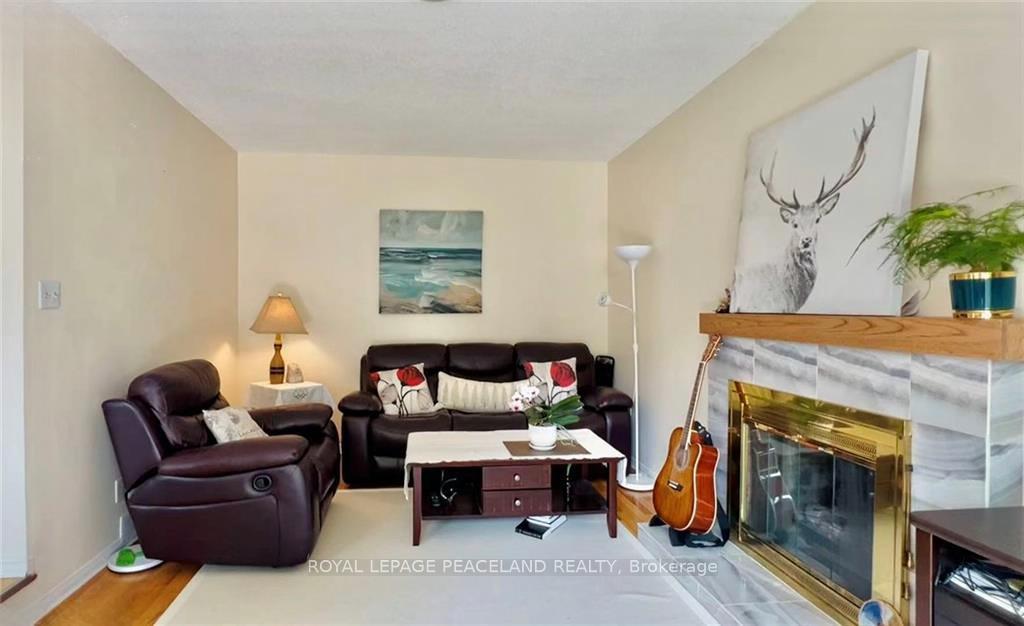 Photo 11 of 236 Westvale Drive, Waterloo — HOMEH