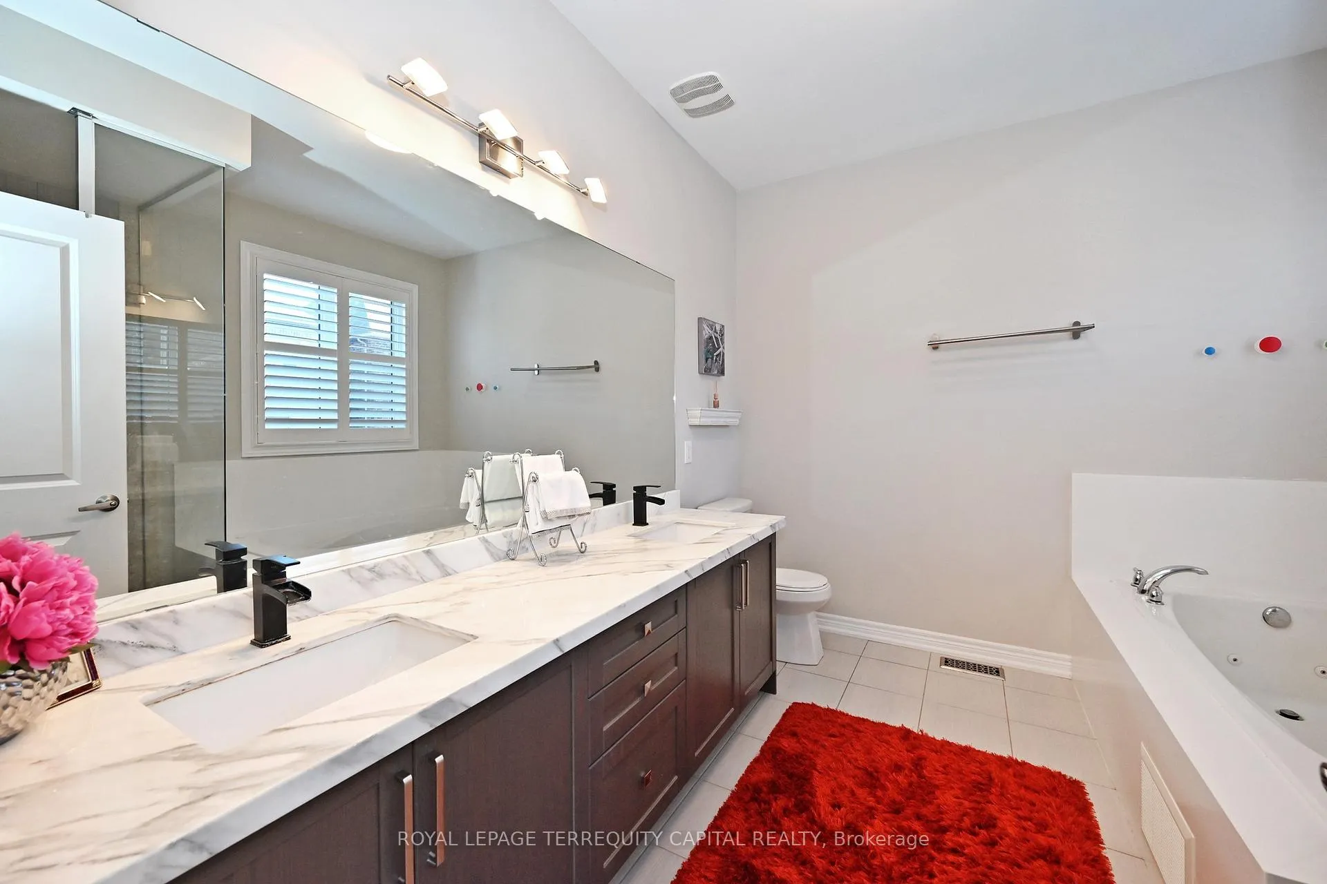 Photo 26 of 14 Beaconsfield Drive, Vaughan, Kleinburg — HOMEH