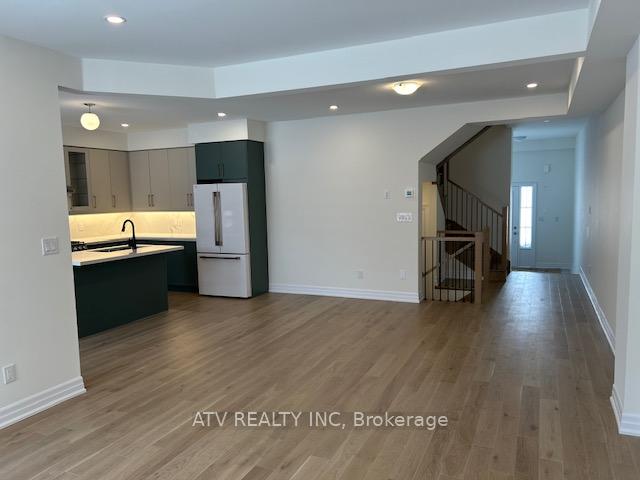 Photo 6 of 10 Federica Crescent, Wasaga Beach — HOMEH