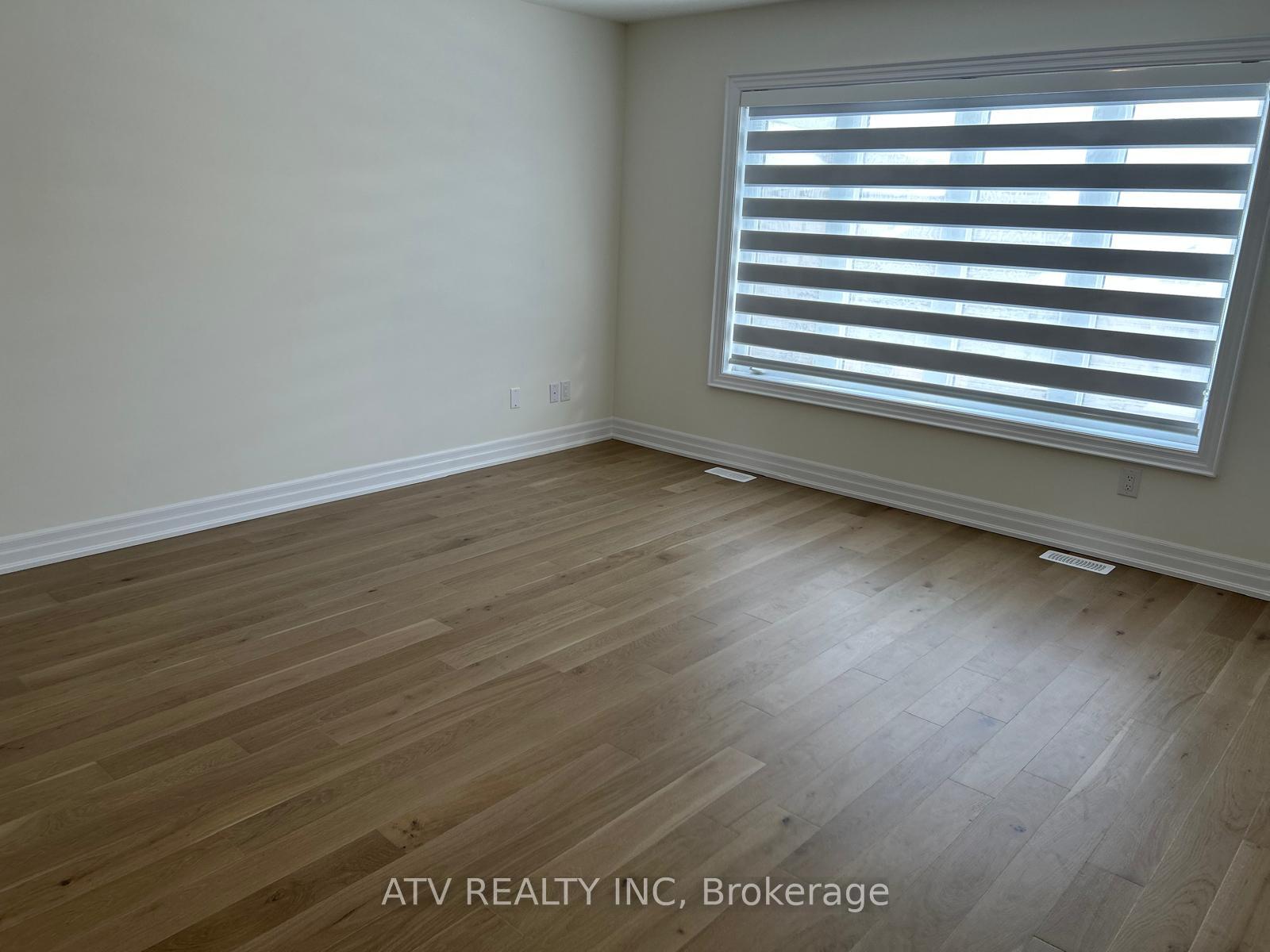 Photo 26 of 10 Federica Crescent, Wasaga Beach — HOMEH