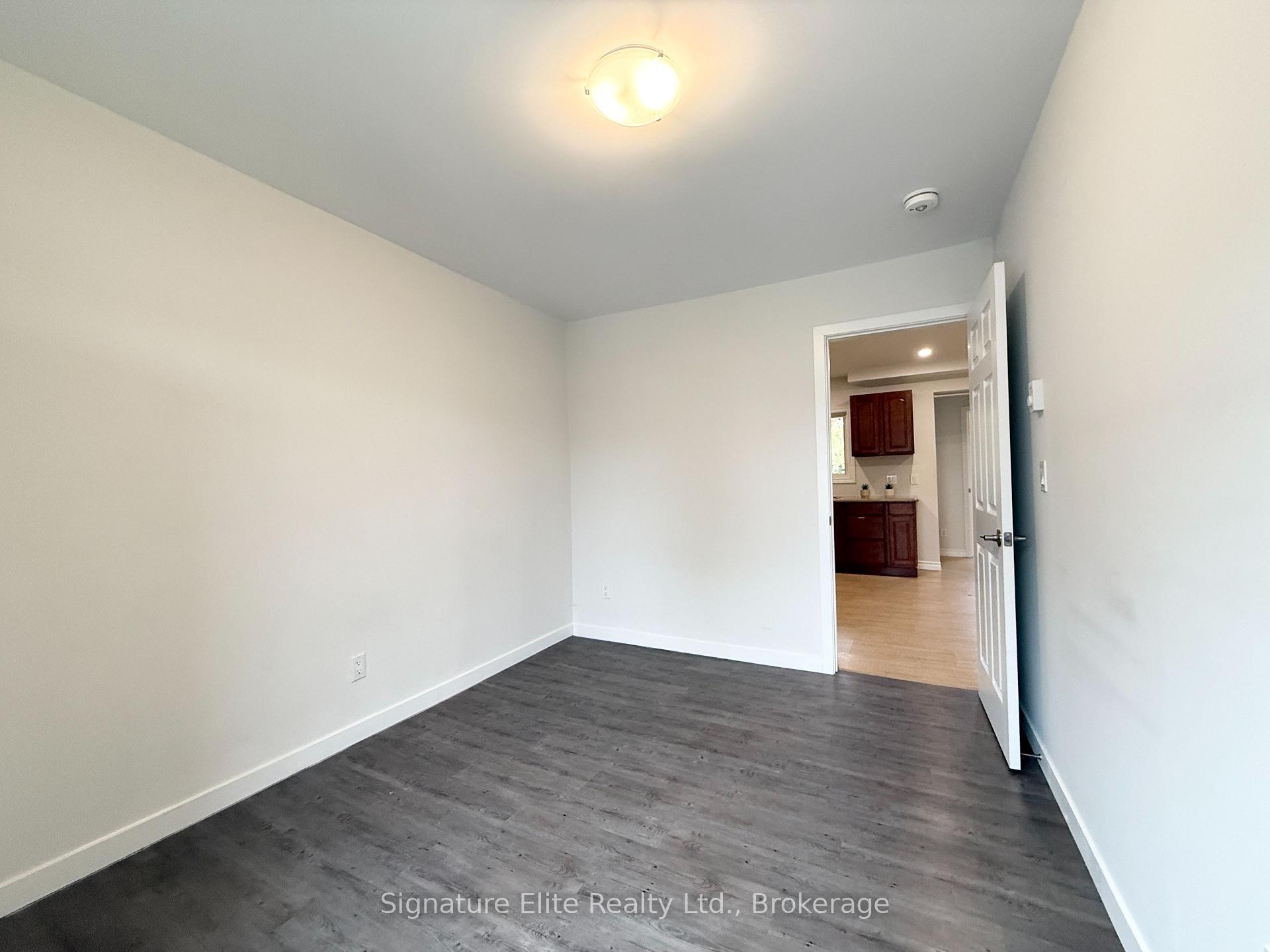 Photo 3 of Unit 1, 435 Mcalpine Avenue N, Welland, Welland Downtown — HOMEH