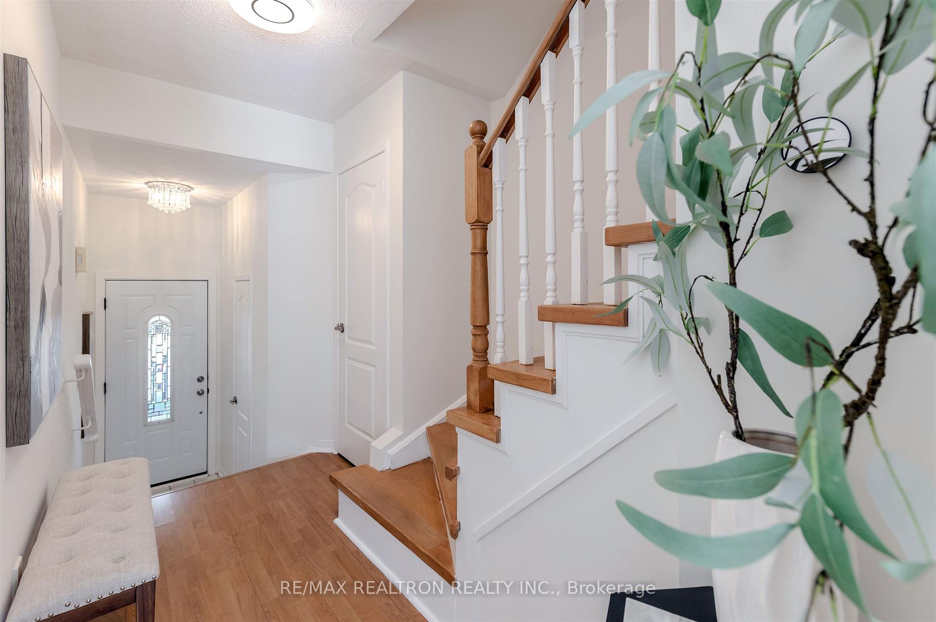 Photo 2 of 113 Mugford Road, Aurora, Bayview Wellington — HOMEH