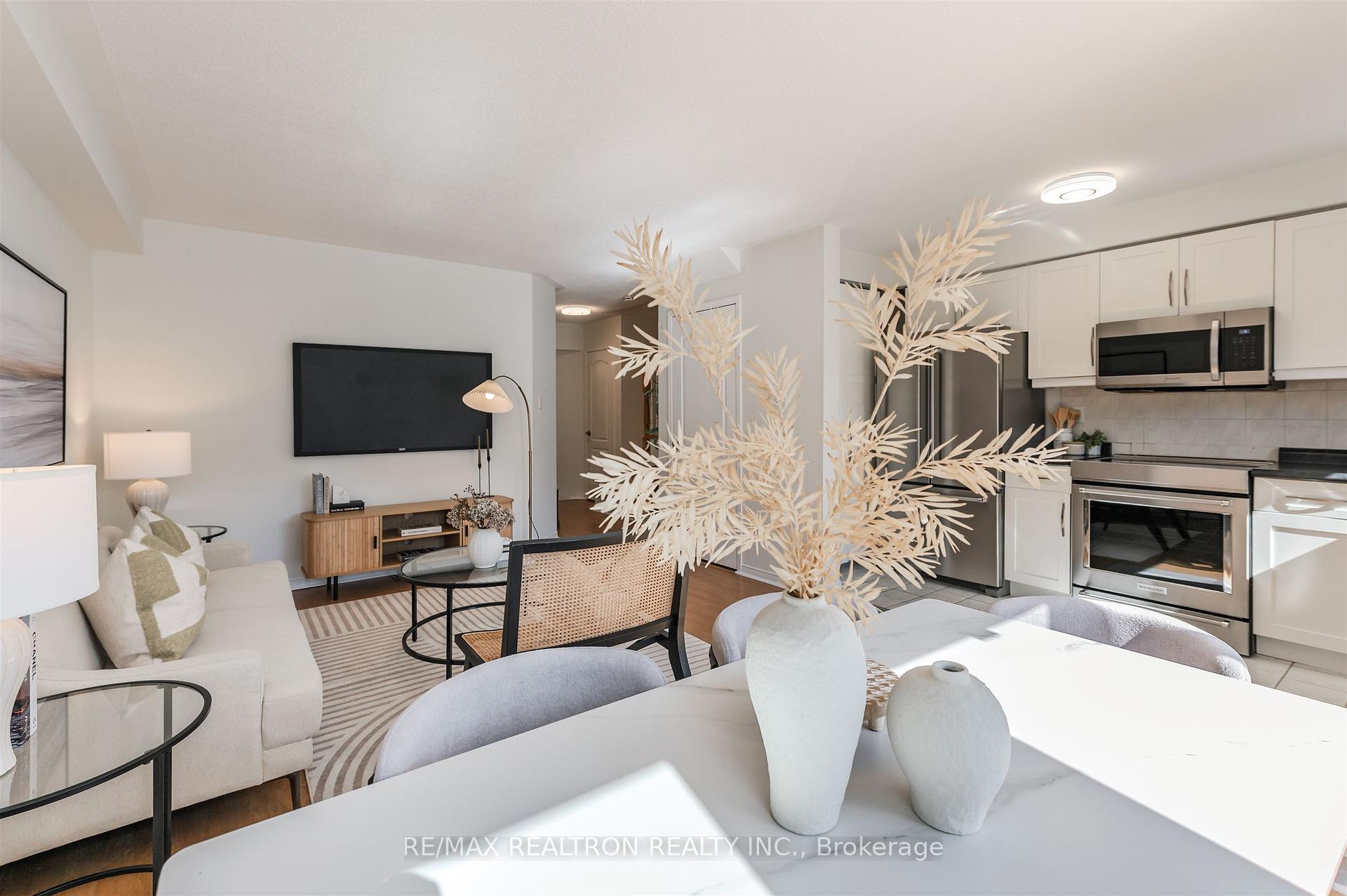 Photo 8 of 113 Mugford Road, Aurora, Bayview Wellington — HOMEH