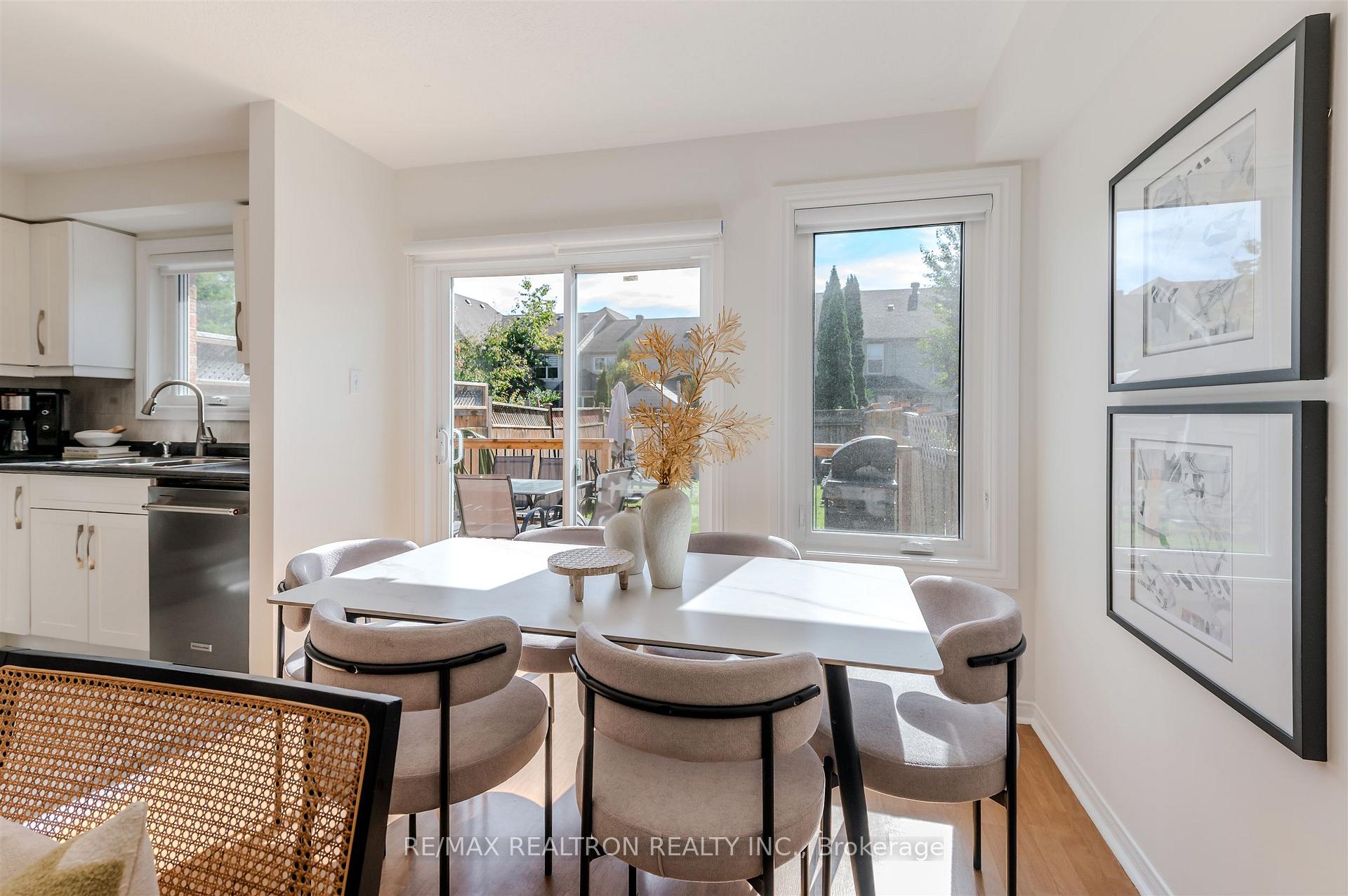 Photo 11 of 113 Mugford Road, Aurora, Bayview Wellington — HOMEH