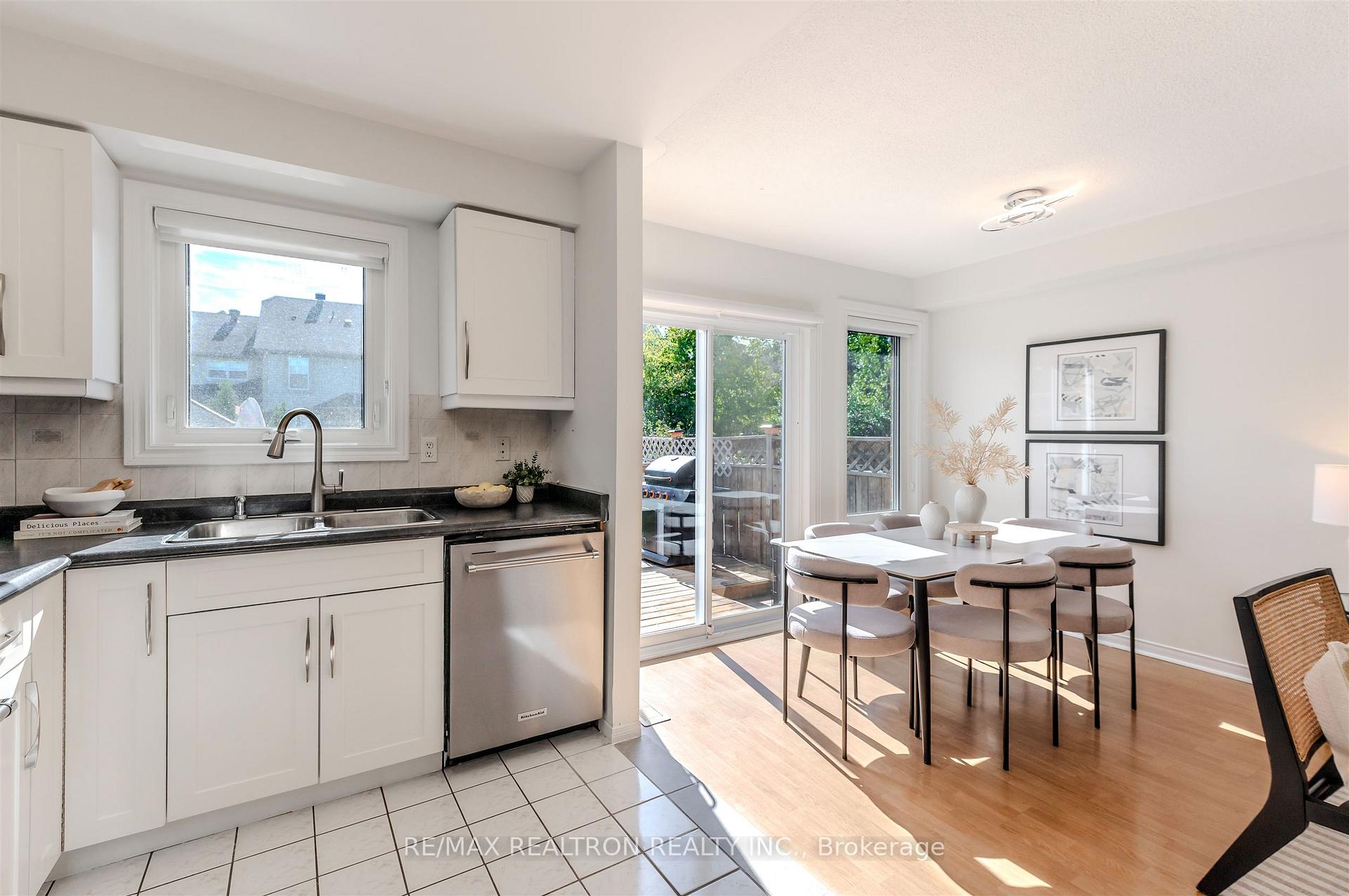 Photo 17 of 113 Mugford Road, Aurora, Bayview Wellington — HOMEH