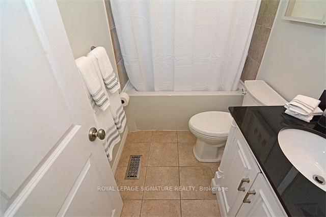 Photo 14 of 21 Hiley Avenue, Ajax, Central West — HOMEH
