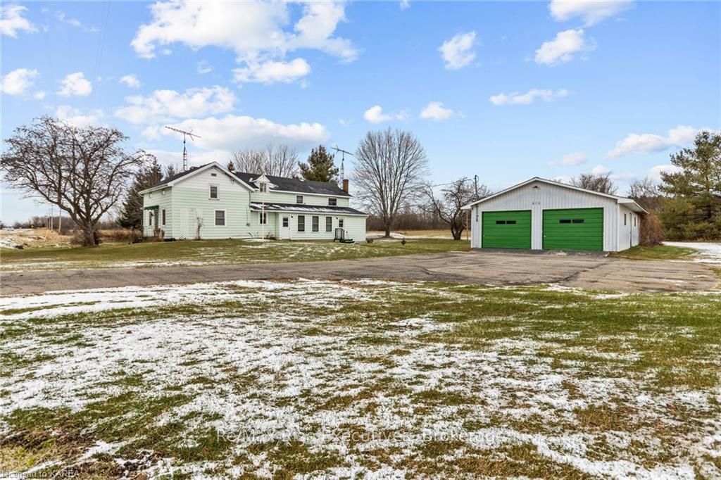 Photo 2 of 518 County Rd 42, Athens, R of Yonge & Escott Twp — HOMEH