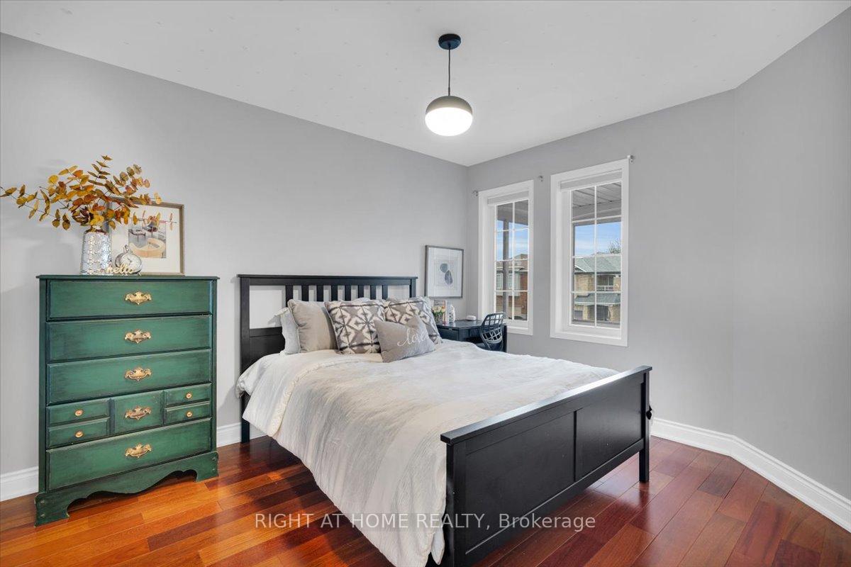 Photo 26 of 139 Monteith Crescent, Vaughan, Maple — HOMEH