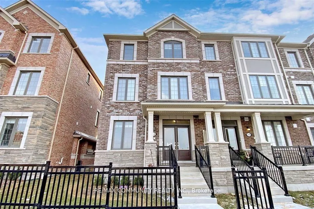 Front of 12 Fiesta Way