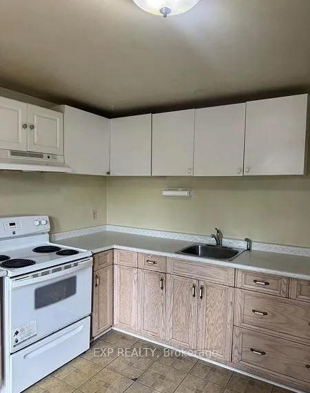 Photo 2 of Unit Basement, 44 Wright Crescent, Ajax, Central — HOMEH