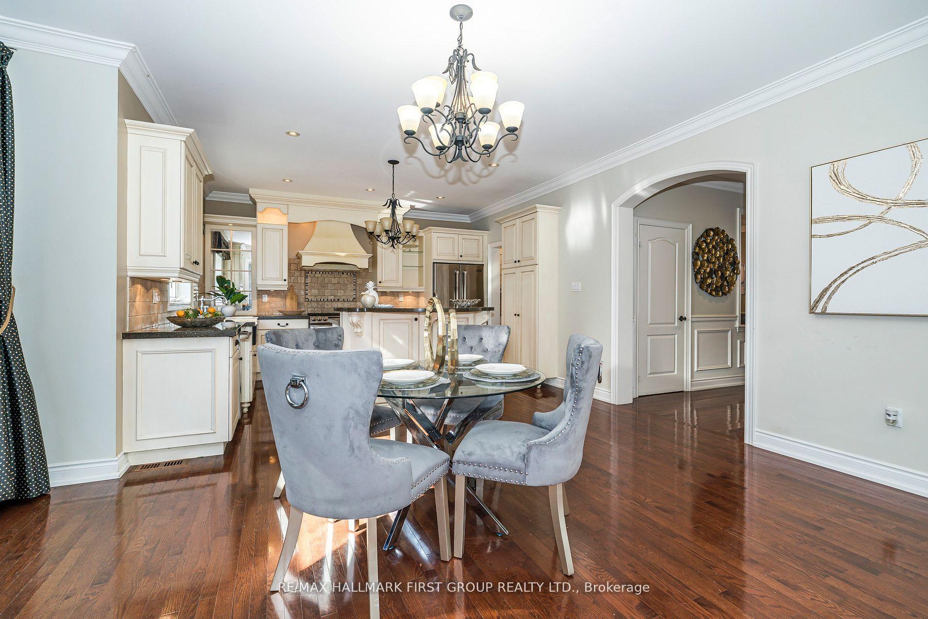 Photo 10 of 24 Portelli Crescent, Ajax, Northeast Ajax — HOMEH