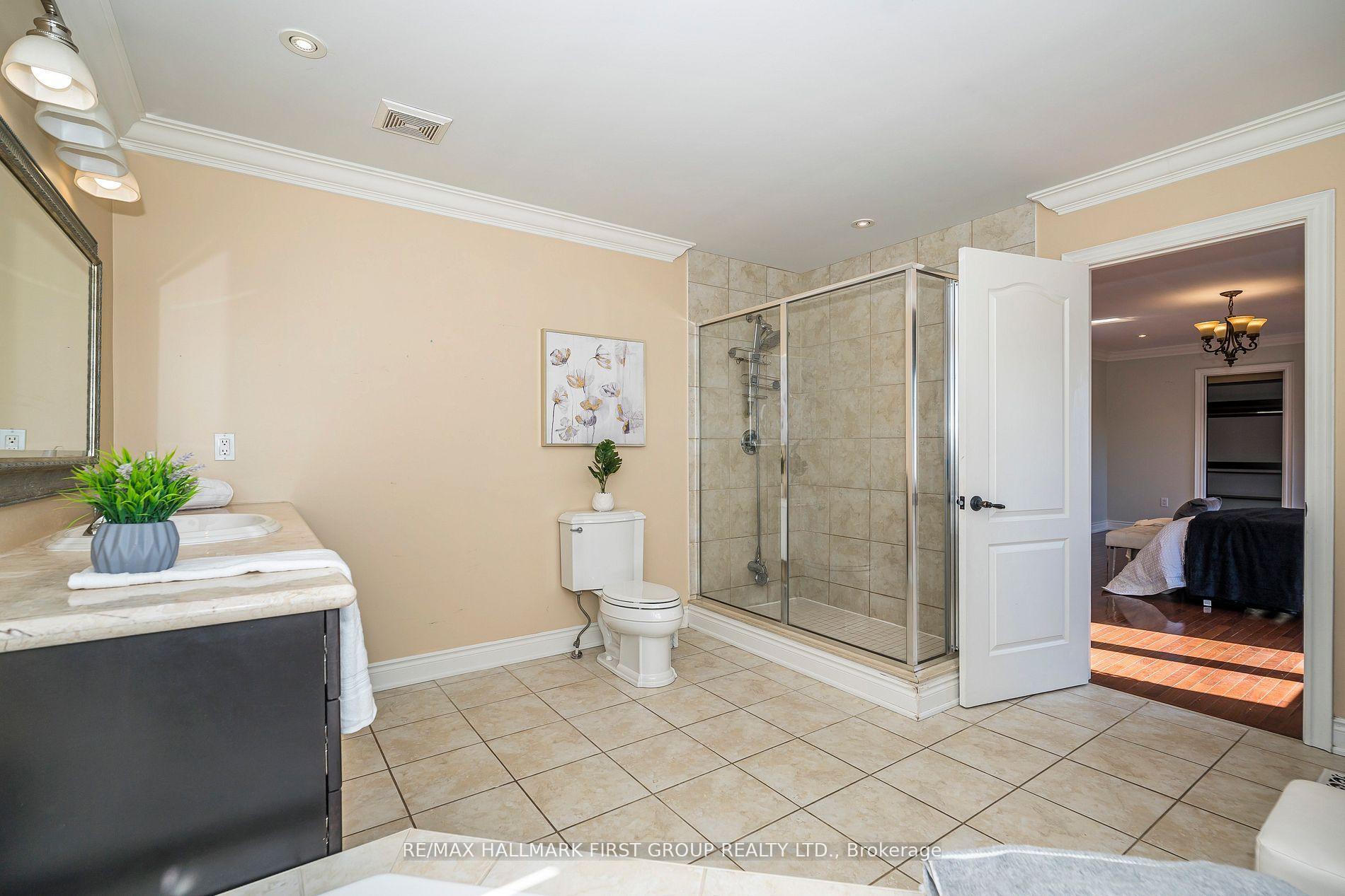 Photo 22 of 24 Portelli Crescent, Ajax, Northeast Ajax — HOMEH