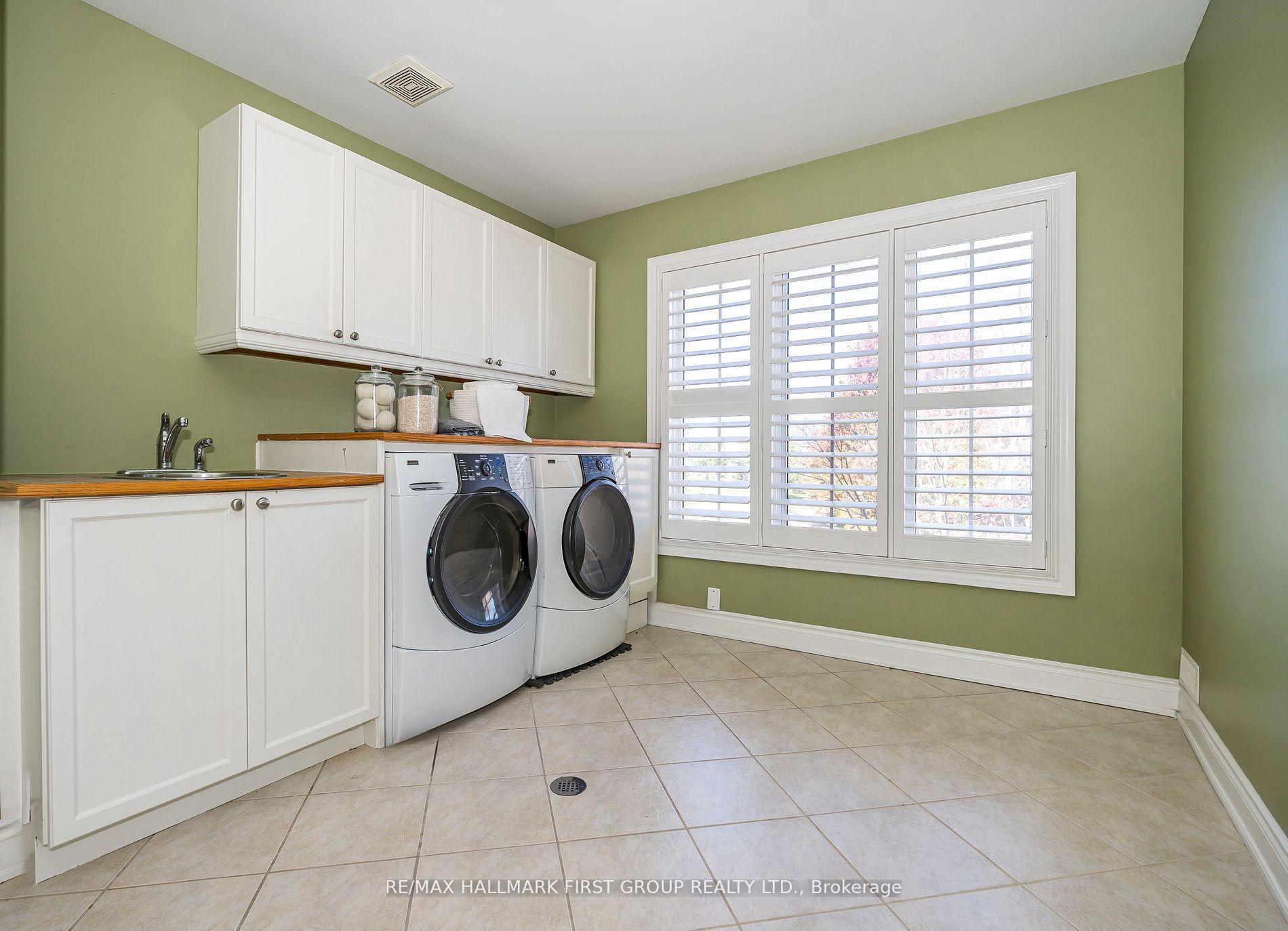 Photo 29 of 24 Portelli Crescent, Ajax, Northeast Ajax — HOMEH