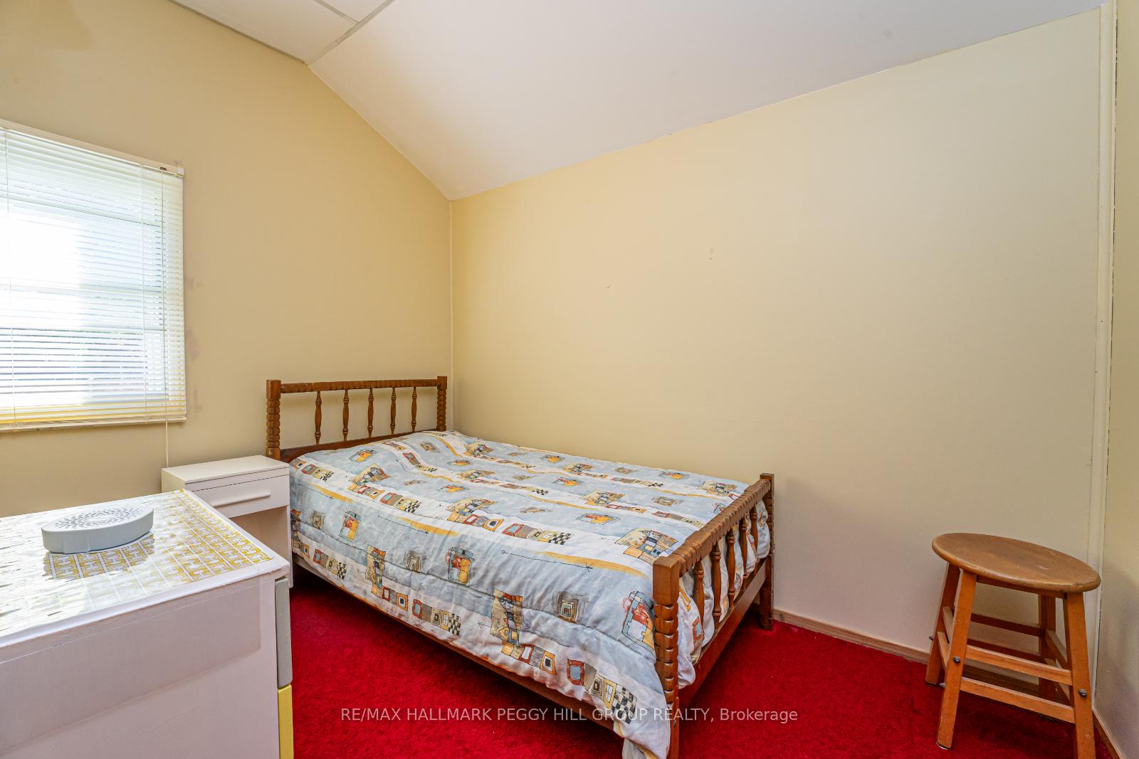 Photo 10 of 304 Old Mosley Street, Wasaga Beach — HOMEH
