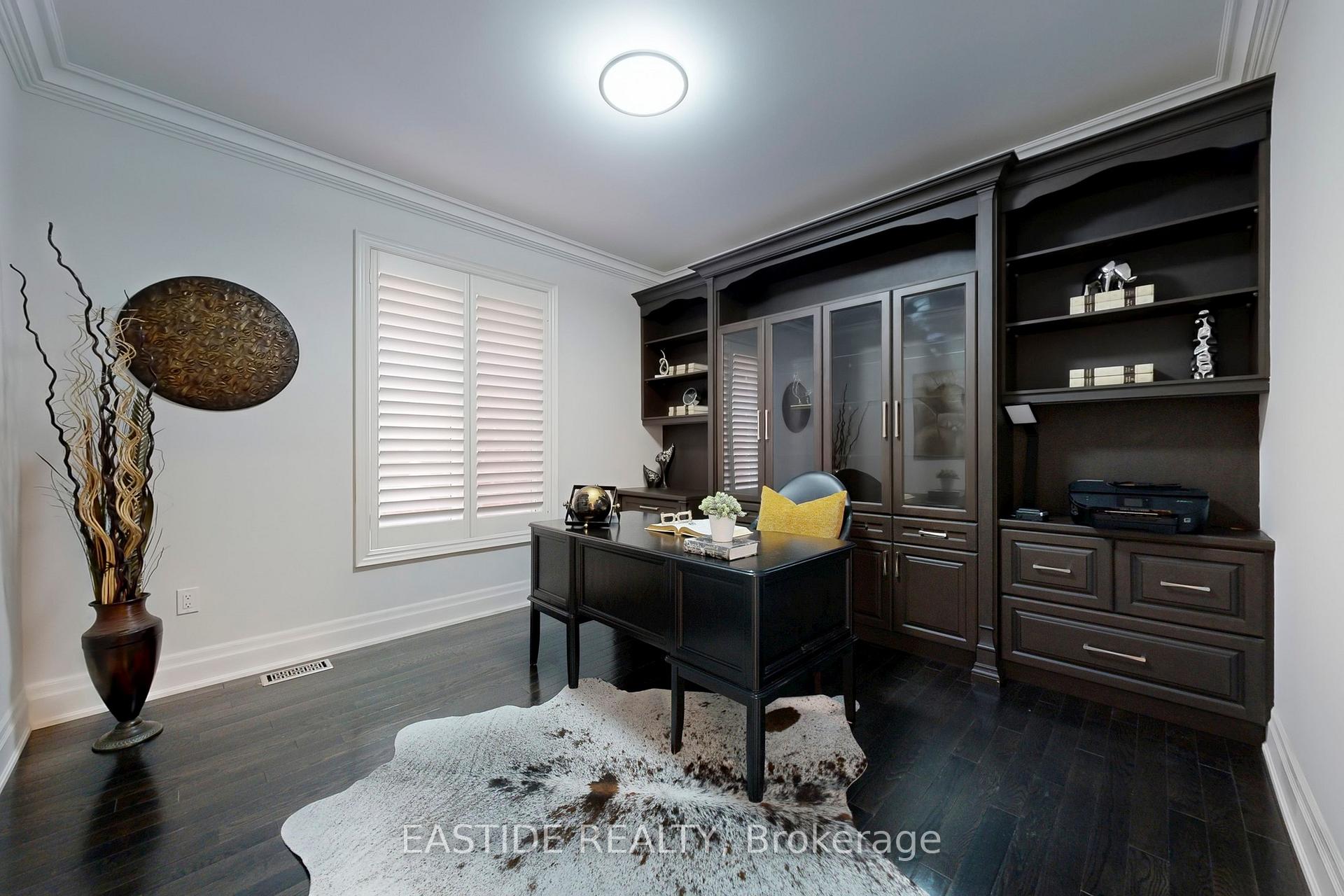 Photo 16 of 176 Upper Post Road, Vaughan, Patterson — HOMEH