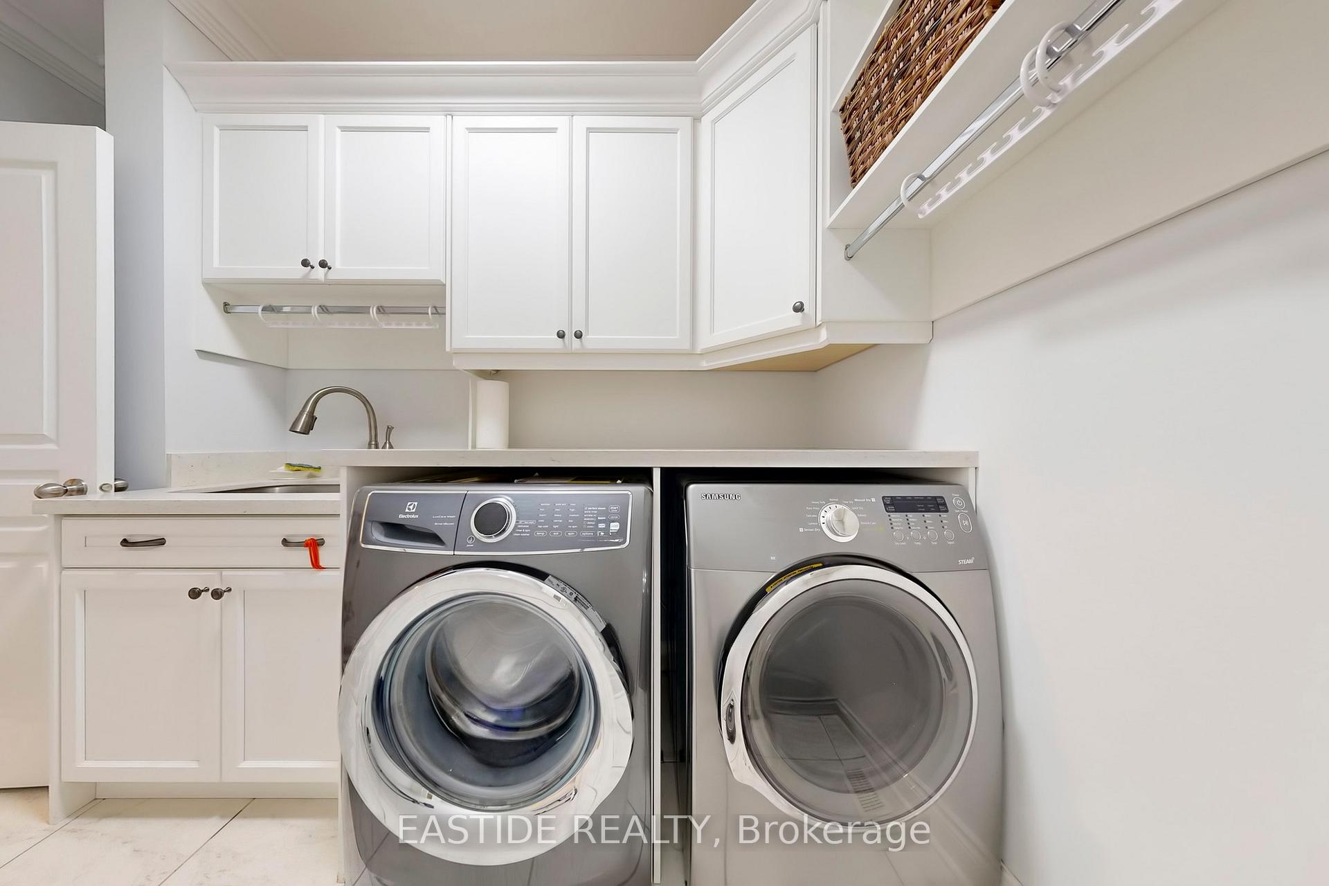 Photo 36 of 176 Upper Post Road, Vaughan, Patterson — HOMEH