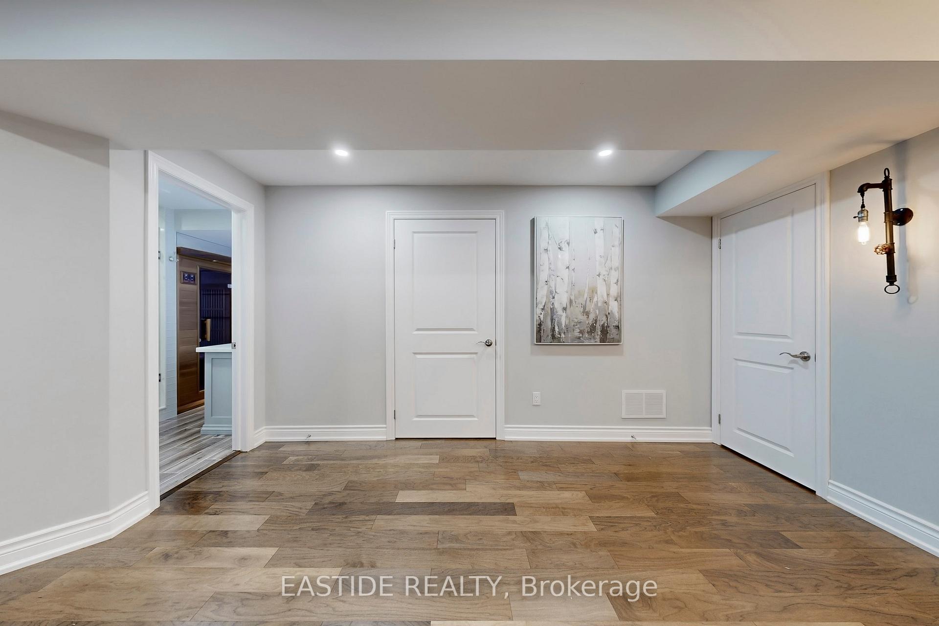 Photo 39 of 176 Upper Post Road, Vaughan, Patterson — HOMEH