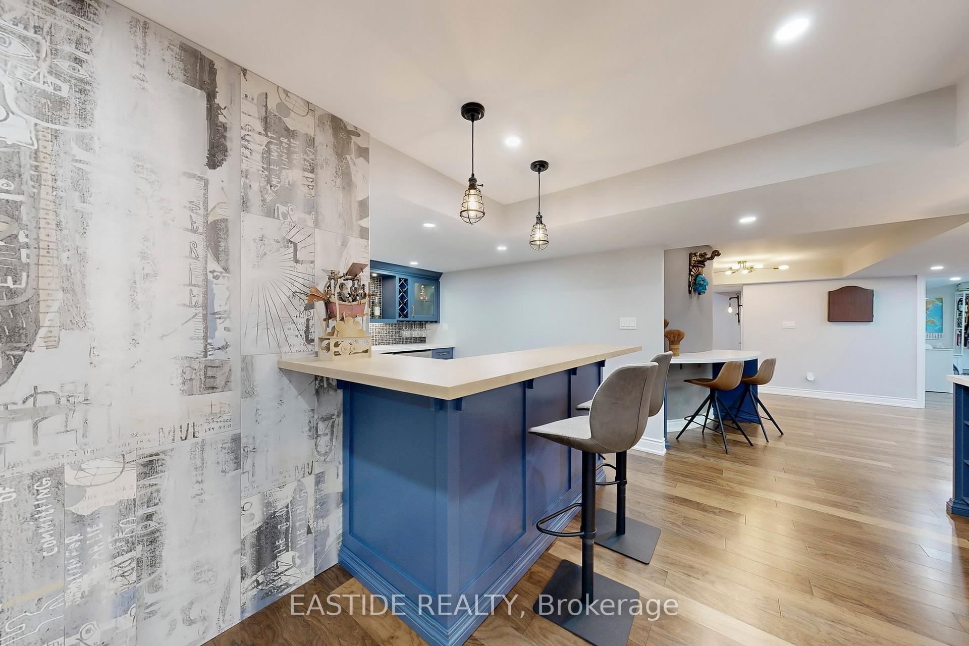 Photo 43 of 176 Upper Post Road, Vaughan, Patterson — HOMEH