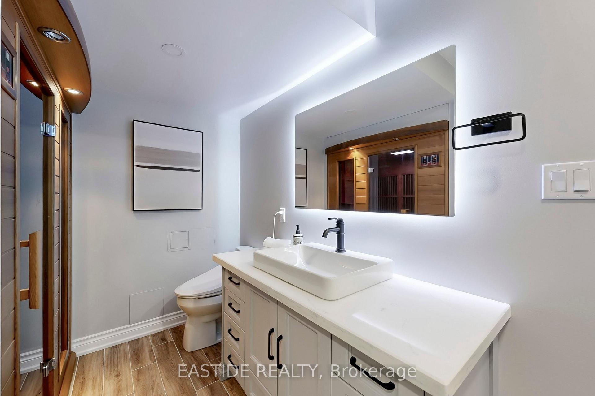 Photo 47 of 176 Upper Post Road, Vaughan, Patterson — HOMEH