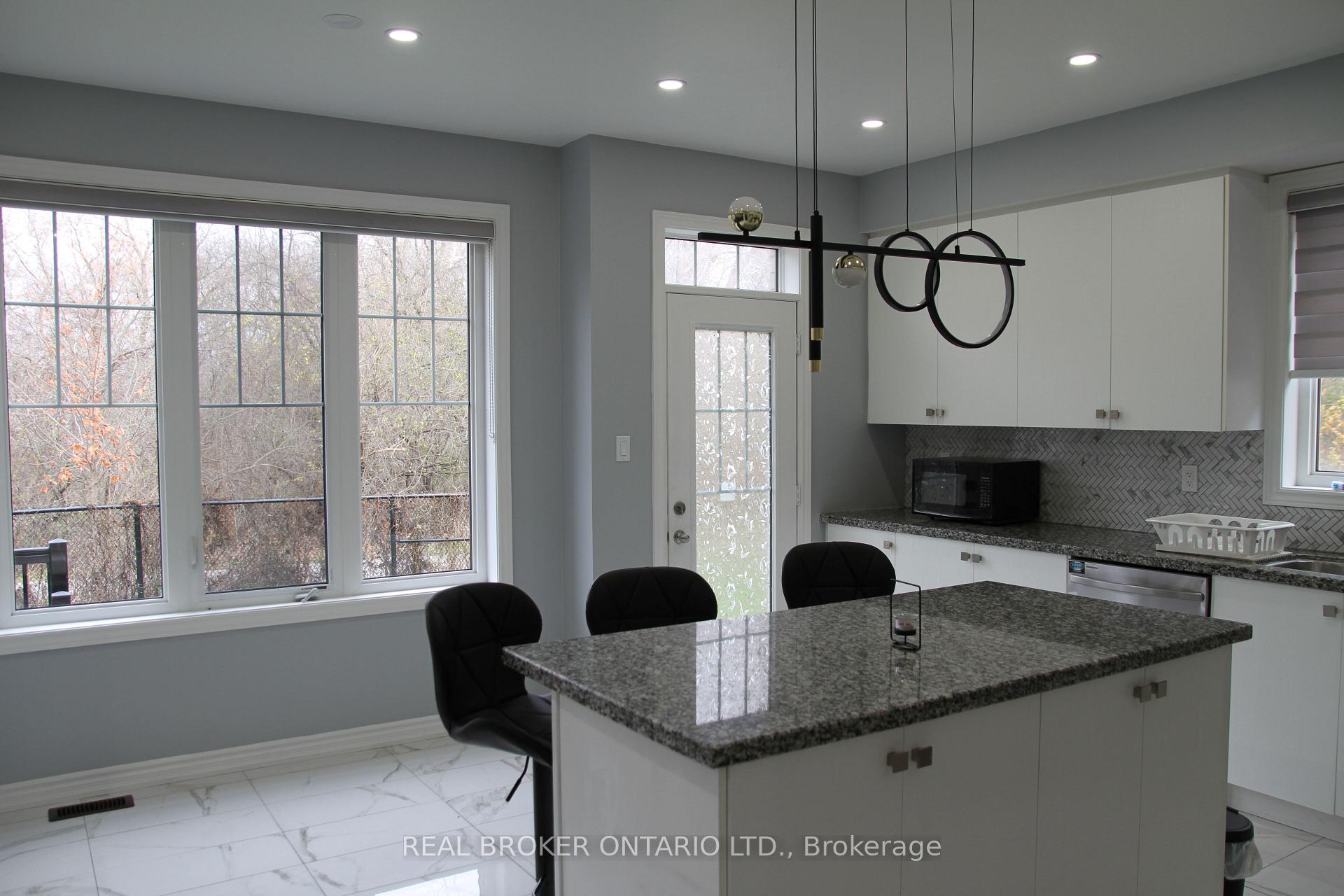 Photo 6 of 31 Swordfish Drive, Whitby, Lynde Creek — HOMEH