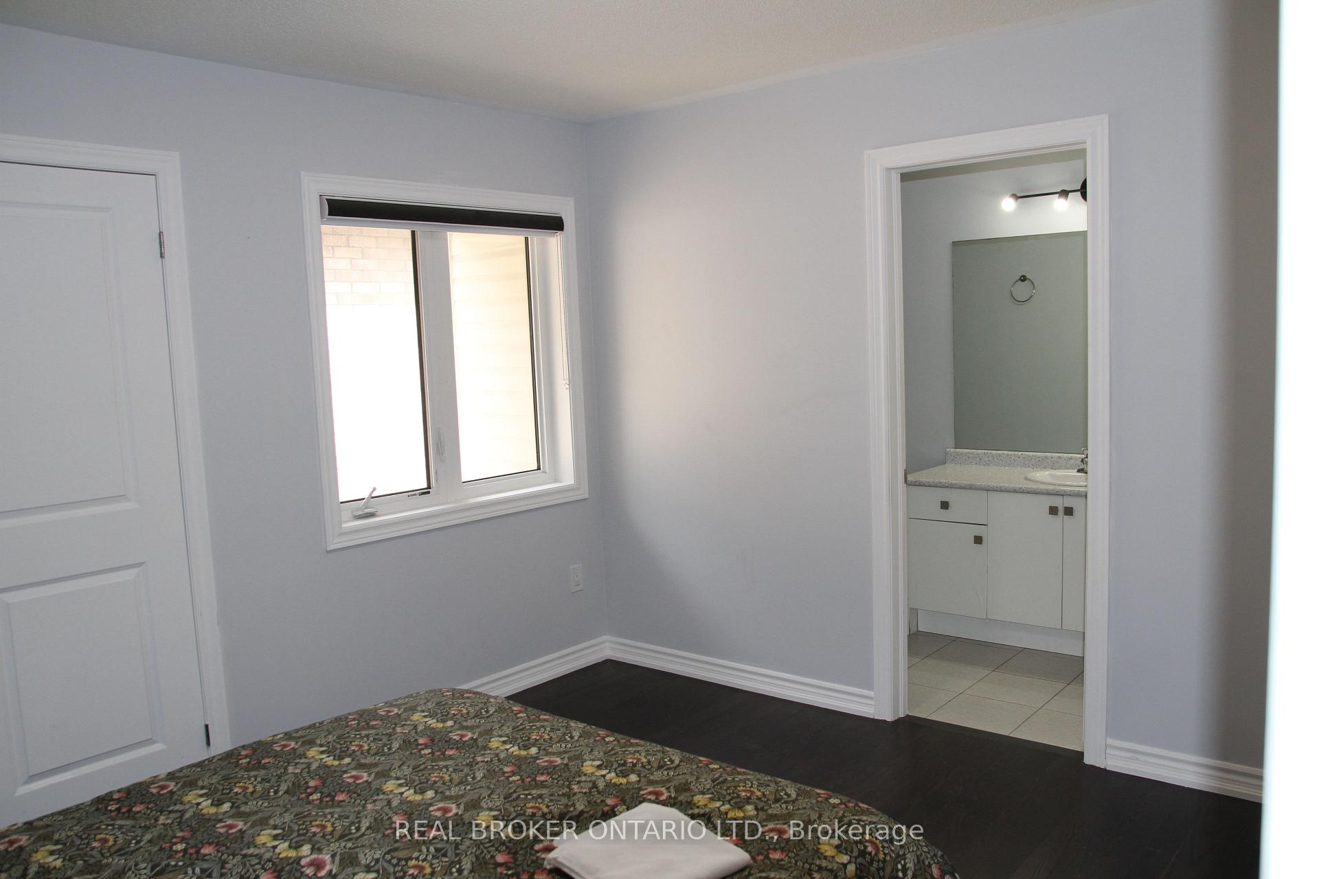 Photo 16 of 31 Swordfish Drive, Whitby, Lynde Creek — HOMEH