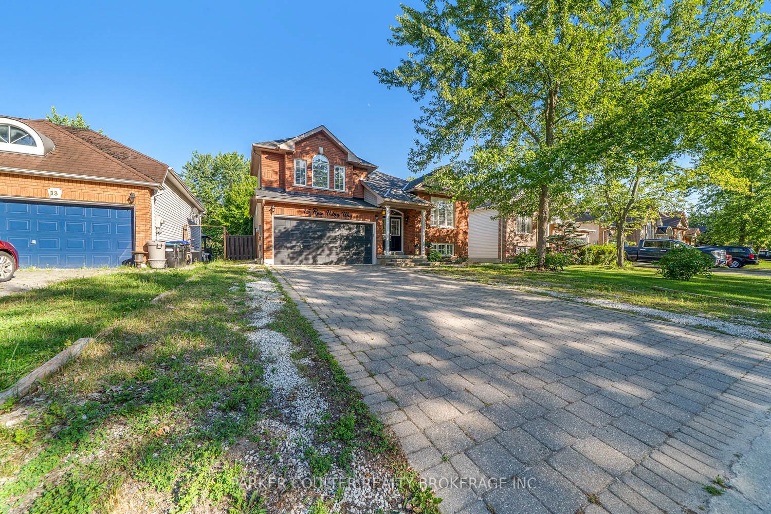 Photo 3 of 15 Rose Valley Way, Wasaga Beach — HOMEH