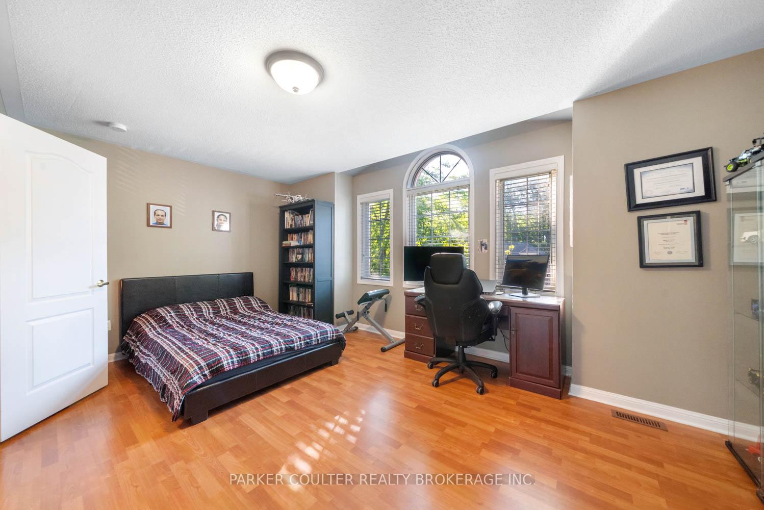 Photo 25 of 15 Rose Valley Way, Wasaga Beach — HOMEH
