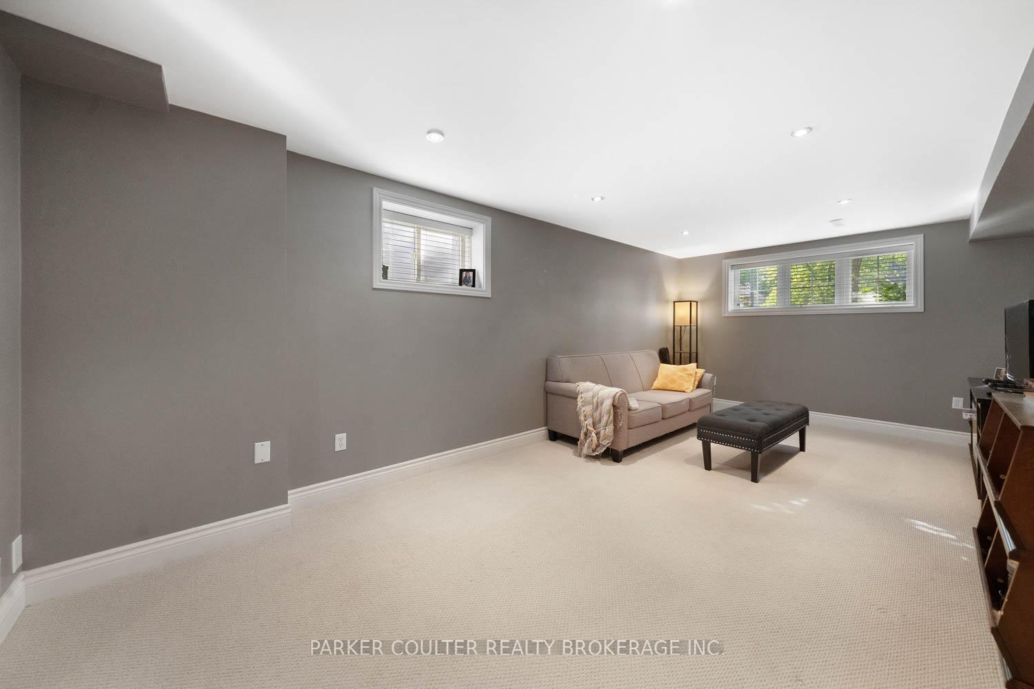 Photo 30 of 15 Rose Valley Way, Wasaga Beach — HOMEH