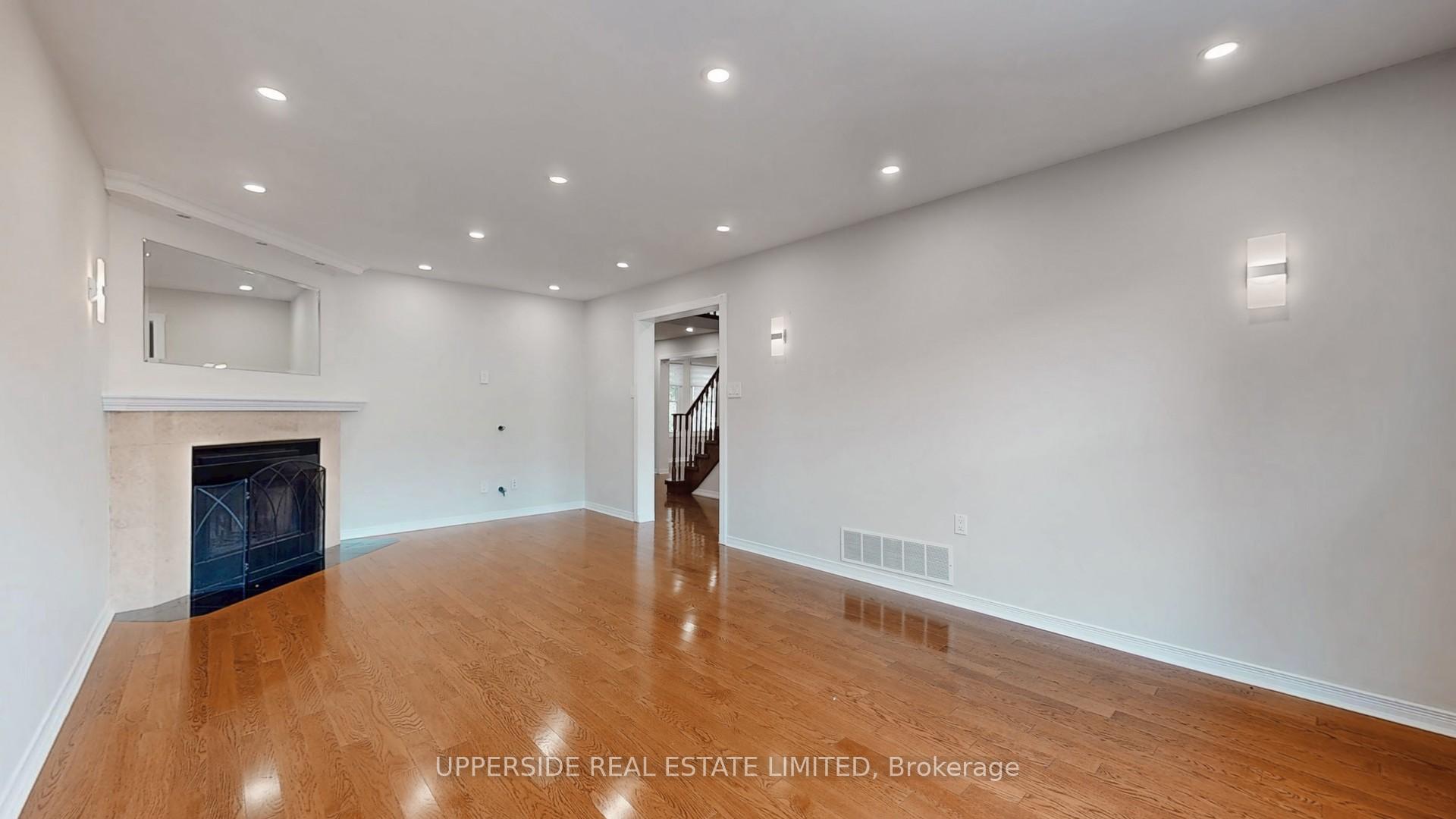 Photo 8 of 29 Judith Avenue, Vaughan, Brownridge — HOMEH