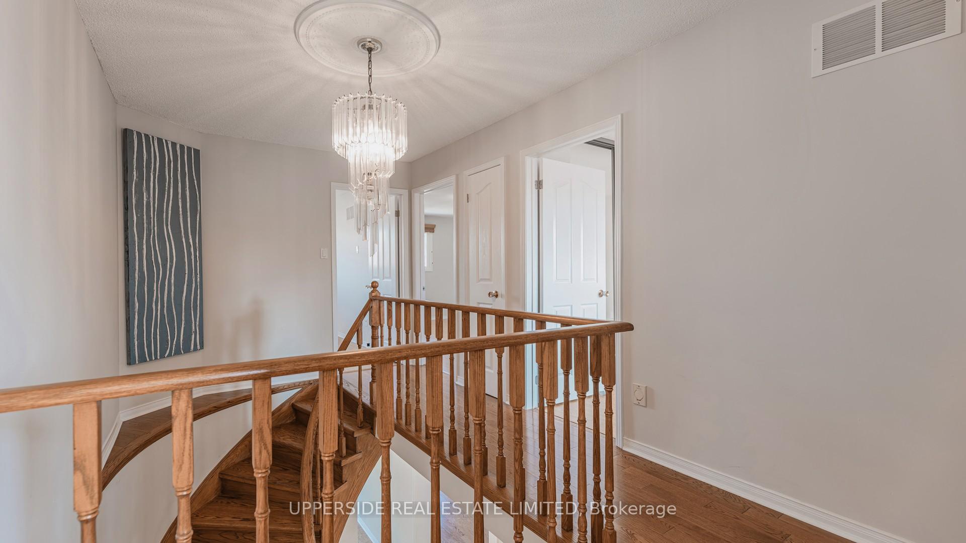 Photo 25 of 29 Judith Avenue, Vaughan, Brownridge — HOMEH