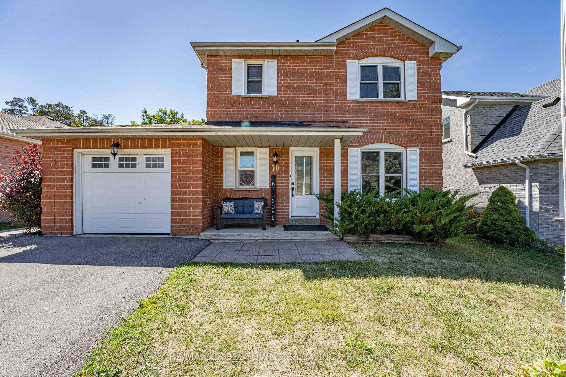 Photo 6 of 10 Carter Road, Barrie, Painswick South — HOMEH