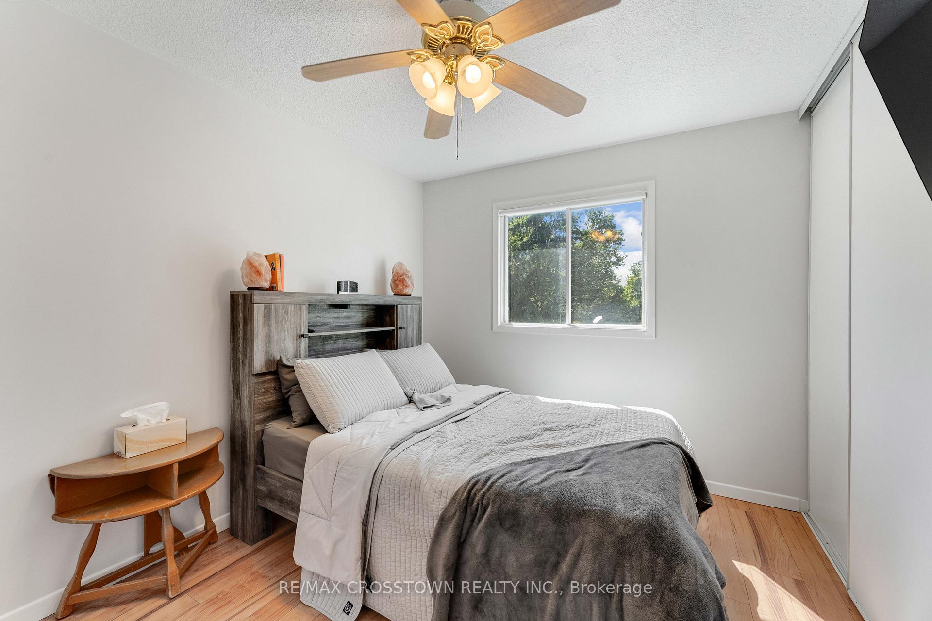 Photo 17 of 10 Carter Road, Barrie, Painswick South — HOMEH