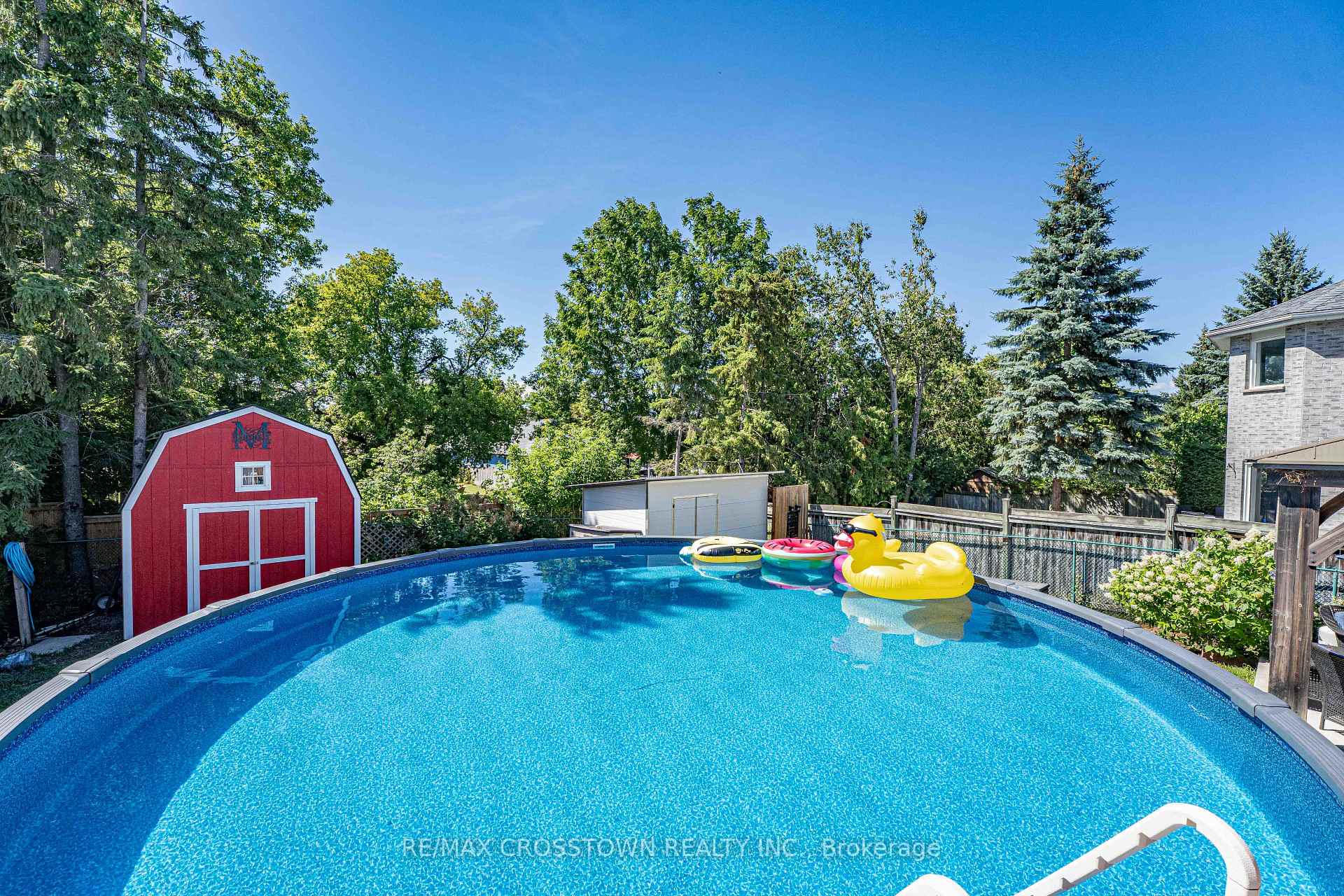 Photo 24 of 10 Carter Road, Barrie, Painswick South — HOMEH