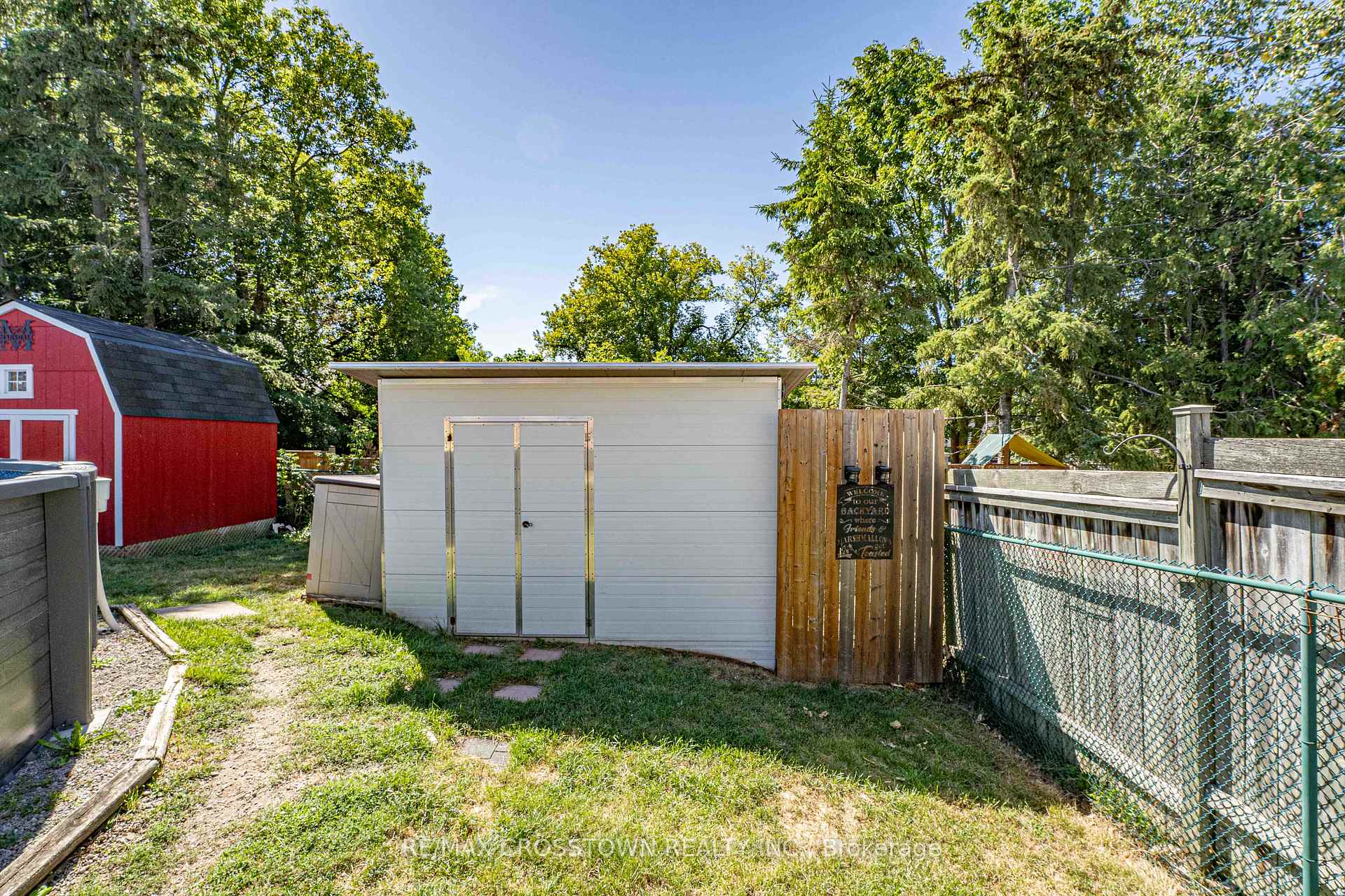 Photo 26 of 10 Carter Road, Barrie, Painswick South — HOMEH