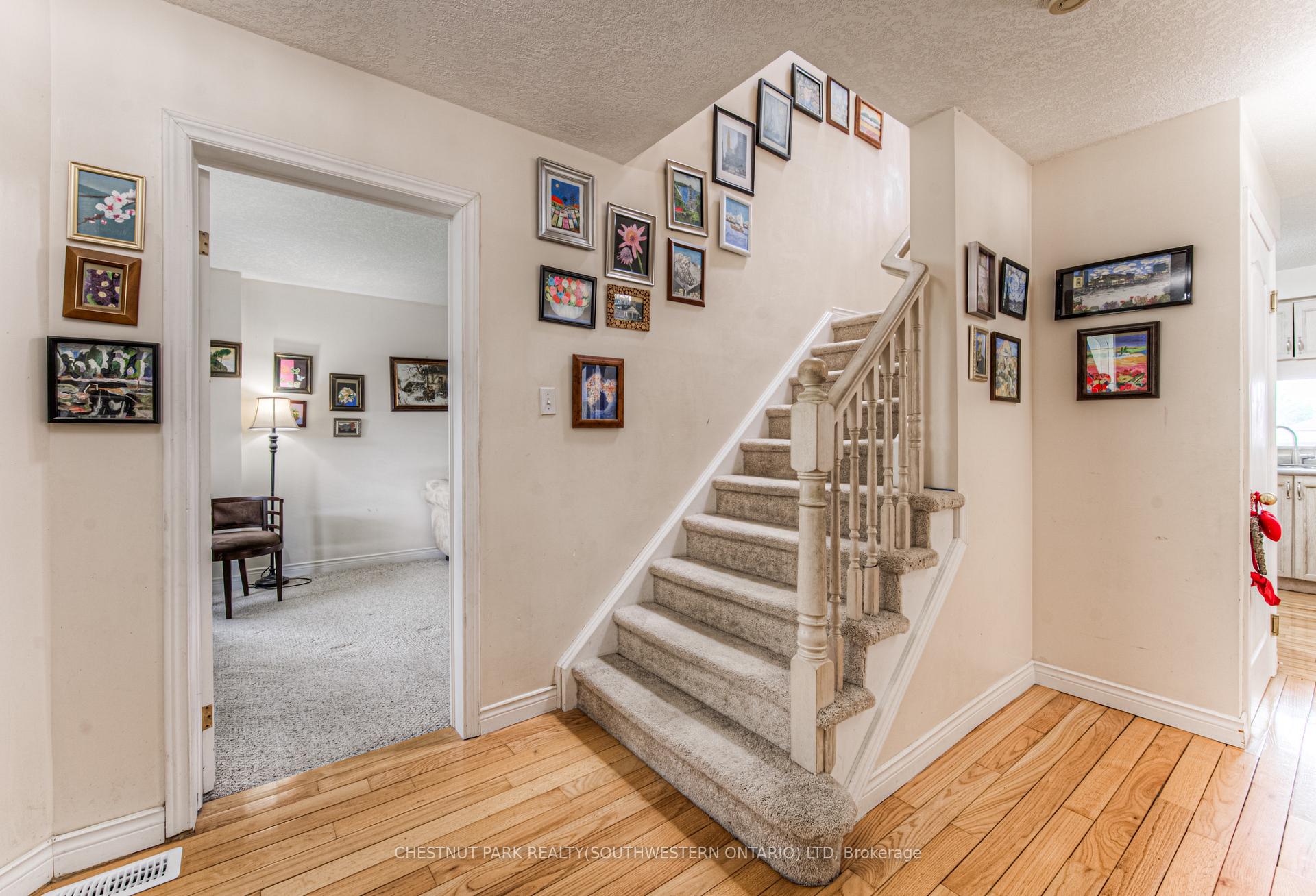 Photo 6 of 619 Westfield Drive, Waterloo — HOMEH
