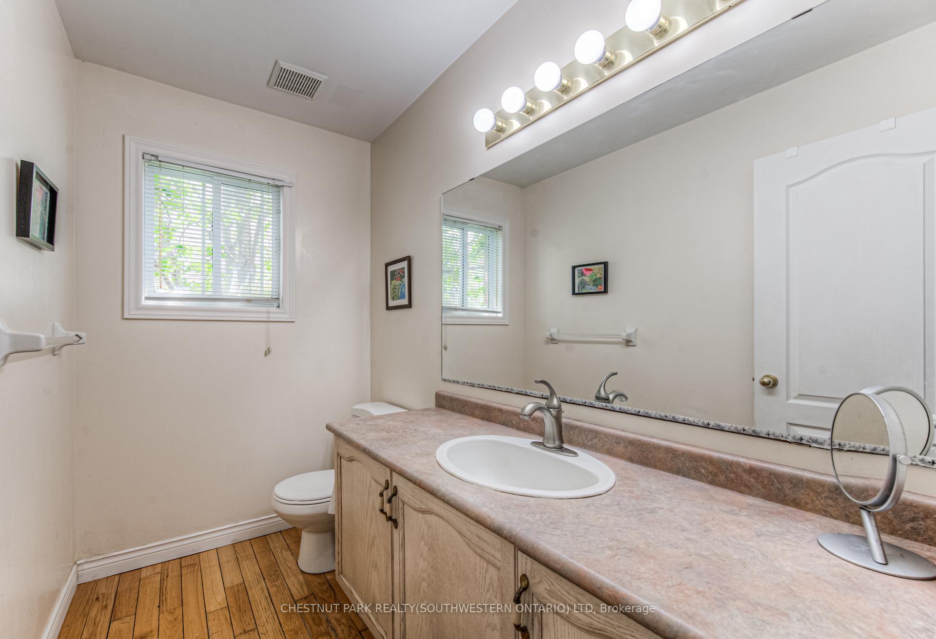 Photo 11 of 619 Westfield Drive, Waterloo — HOMEH