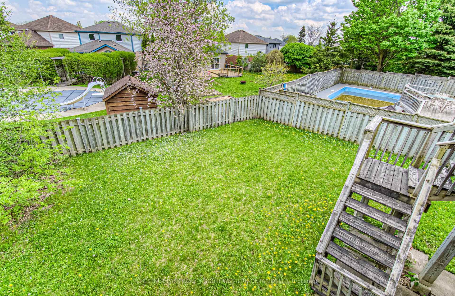 Photo 22 of 619 Westfield Drive, Waterloo — HOMEH