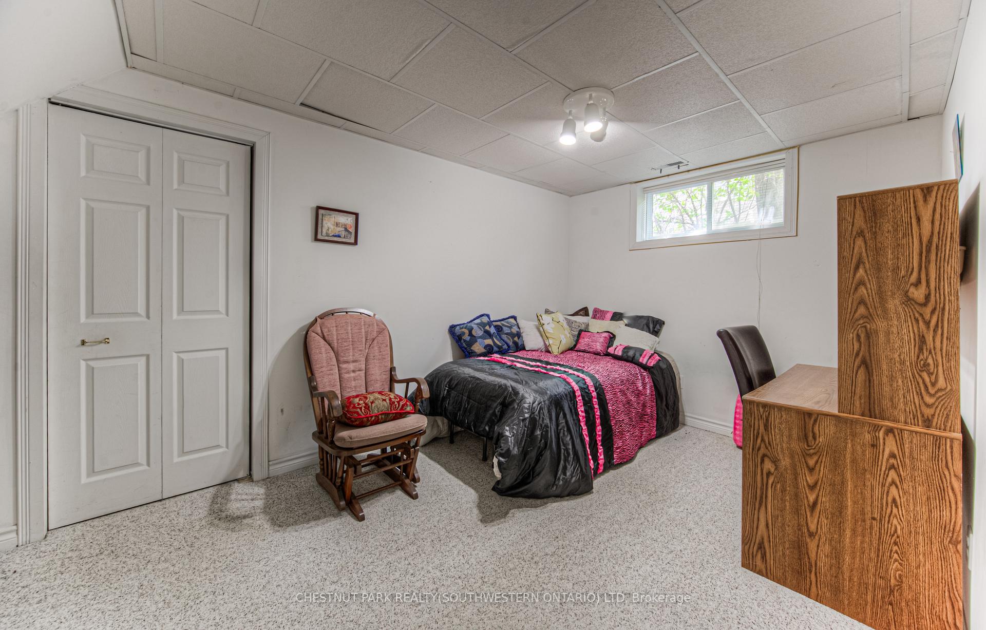 Photo 35 of 619 Westfield Drive, Waterloo — HOMEH