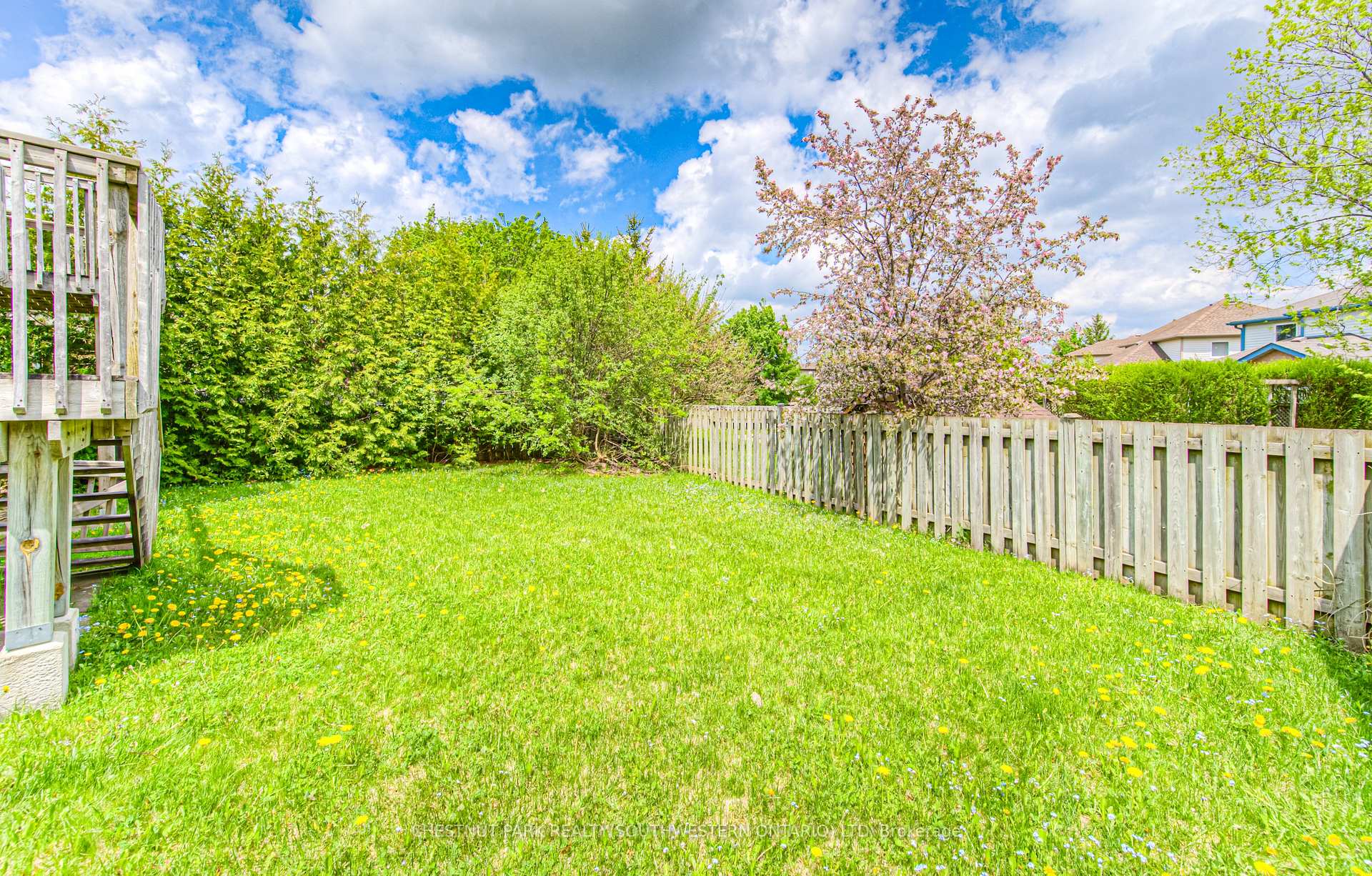 Photo 48 of 619 Westfield Drive, Waterloo — HOMEH