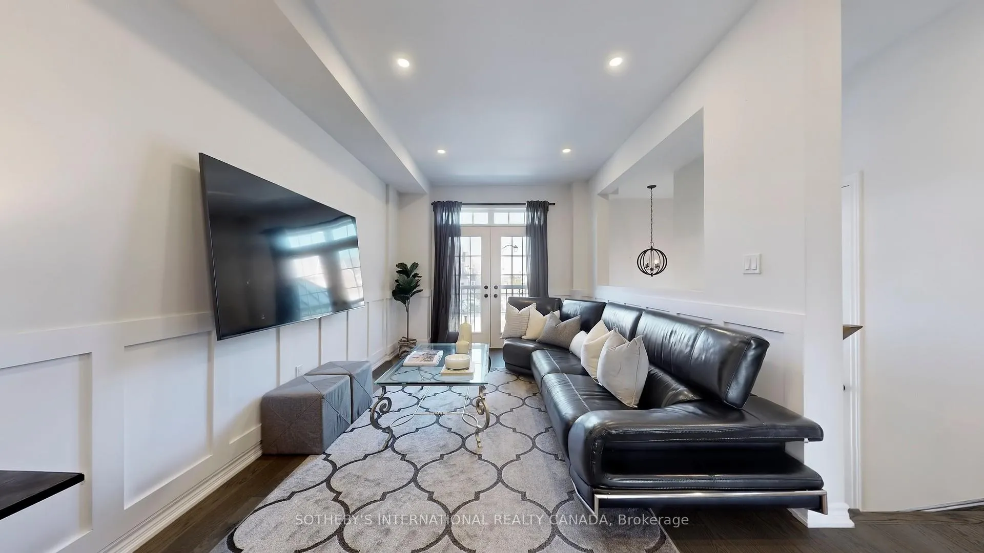 Photo 7 of 160 Sunset Terrace, Vaughan, Vellore Village — HOMEH