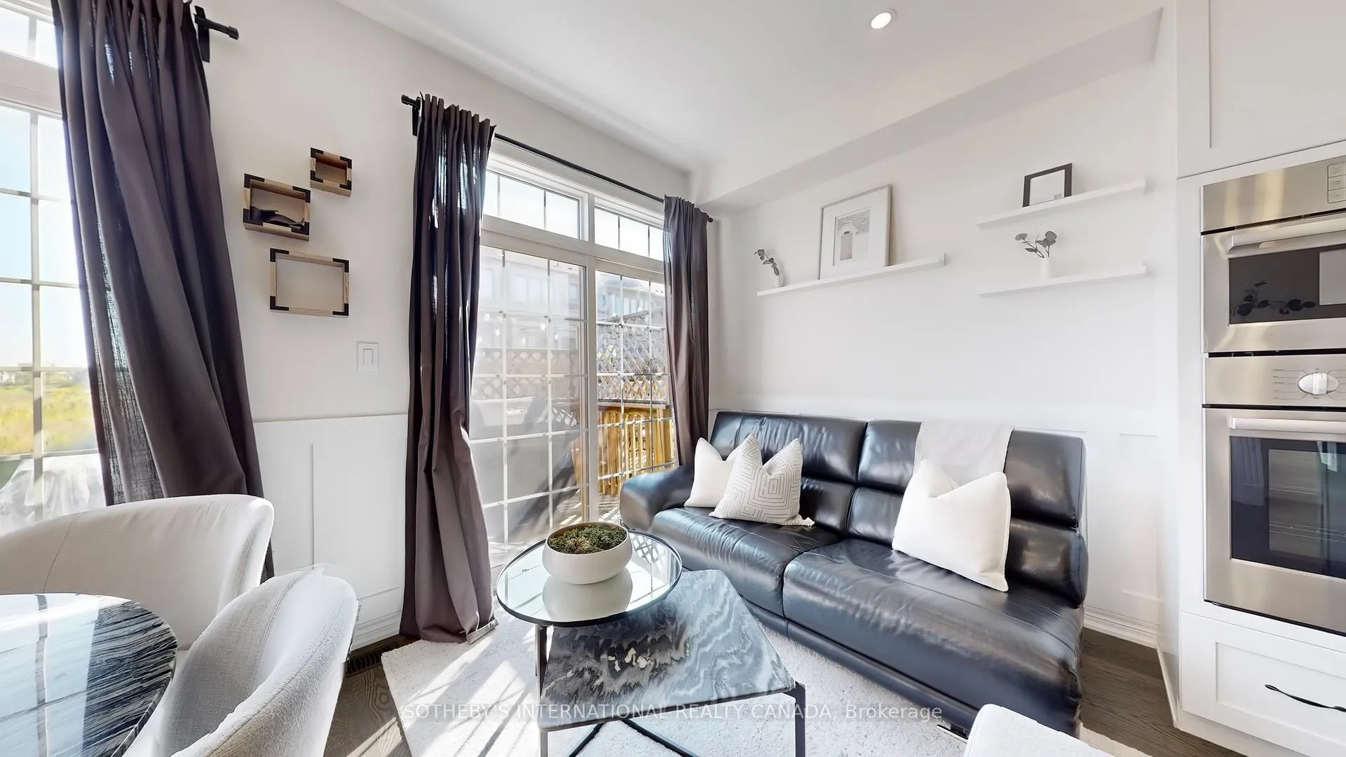 Photo 17 of 160 Sunset Terrace, Vaughan, Vellore Village — HOMEH
