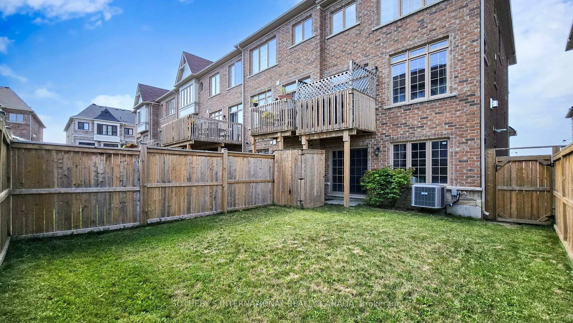 Photo 42 of 160 Sunset Terrace, Vaughan, Vellore Village — HOMEH