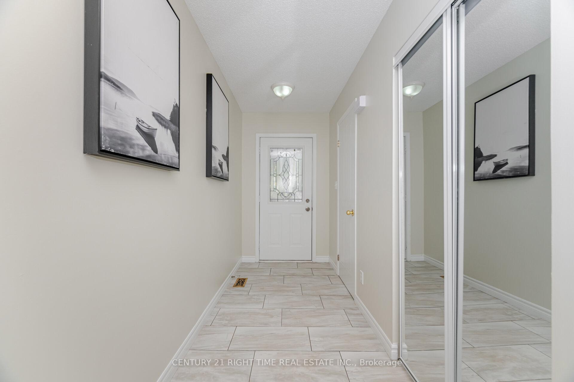 Photo 8 of 525 Chablis Drive, Waterloo — HOMEH